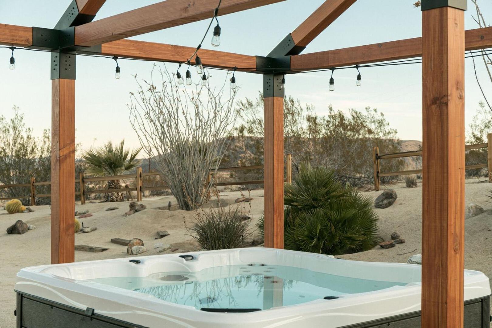 Casa Milla by Fieldtrip - 5-Acre Custom Estate with Spa Boulder Views view 2