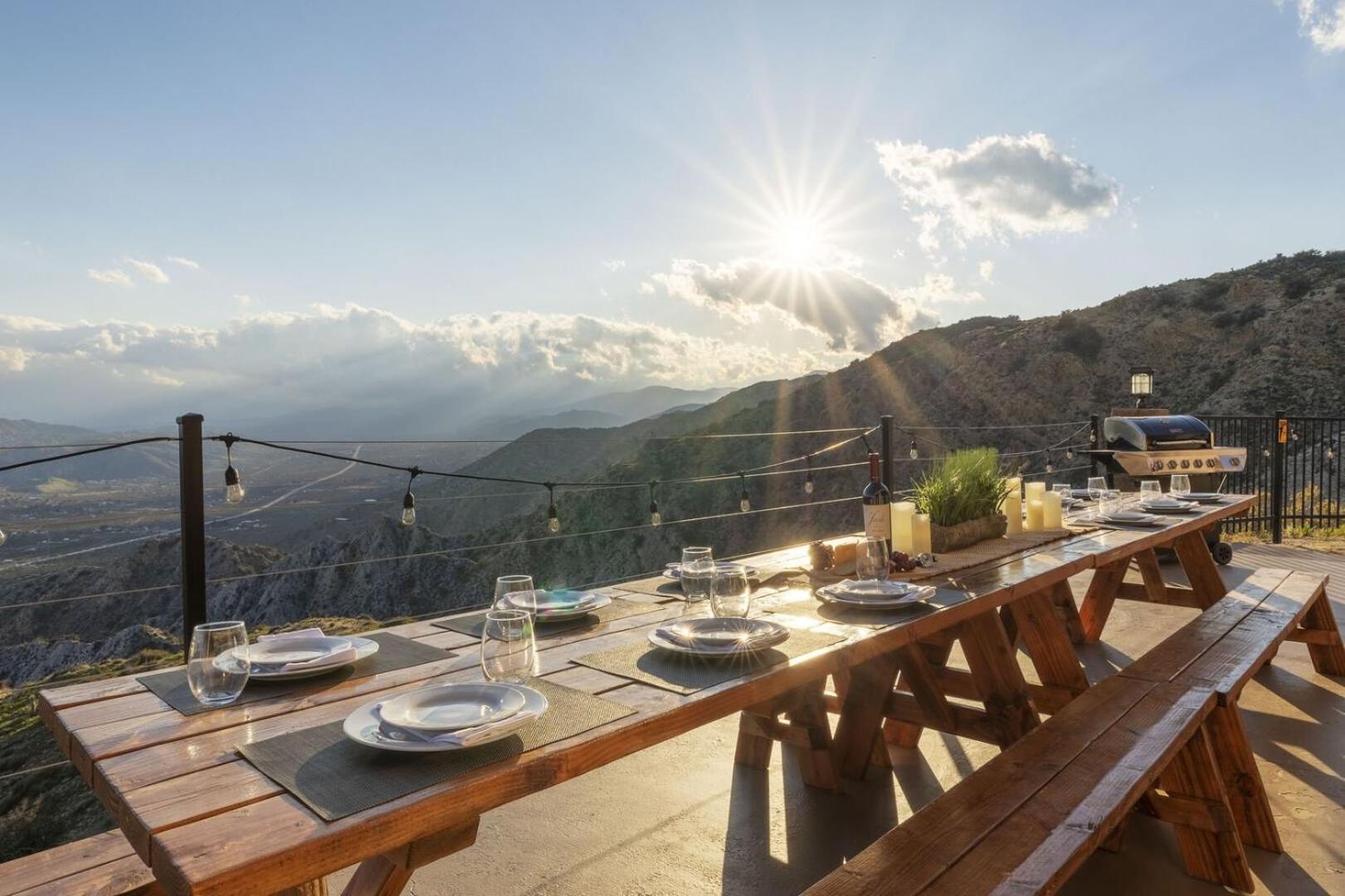 Summit House Joshua Tree - Iconic Mountain Estate with Spa Ping-Pong Fire Pit view 5