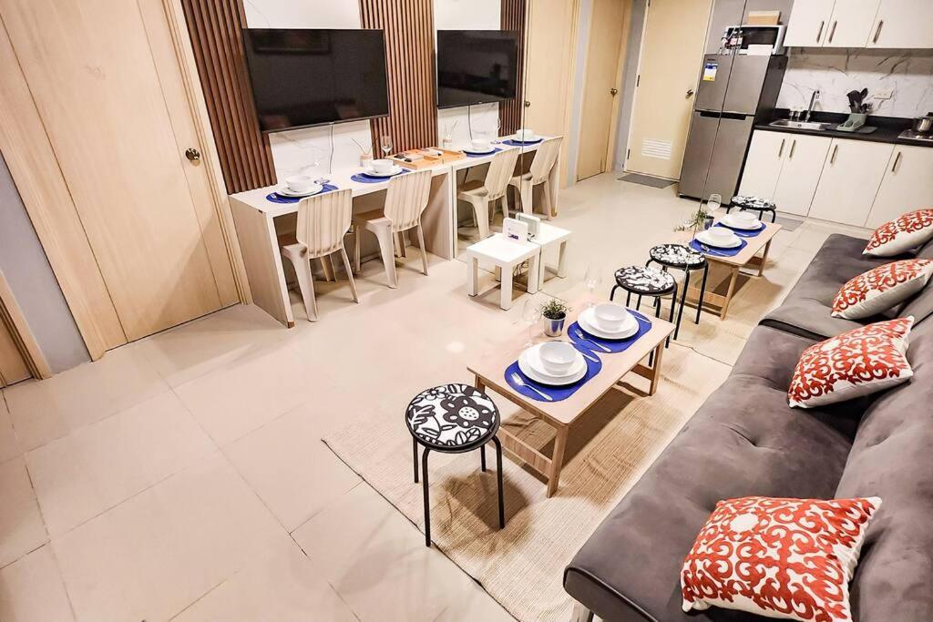 Homey 2br Apt 5 in Makati City