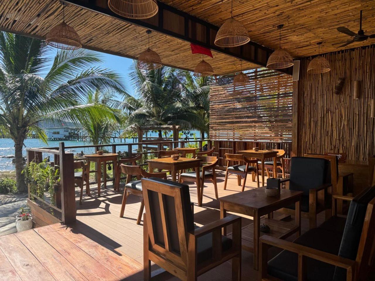 Coco Bungalows