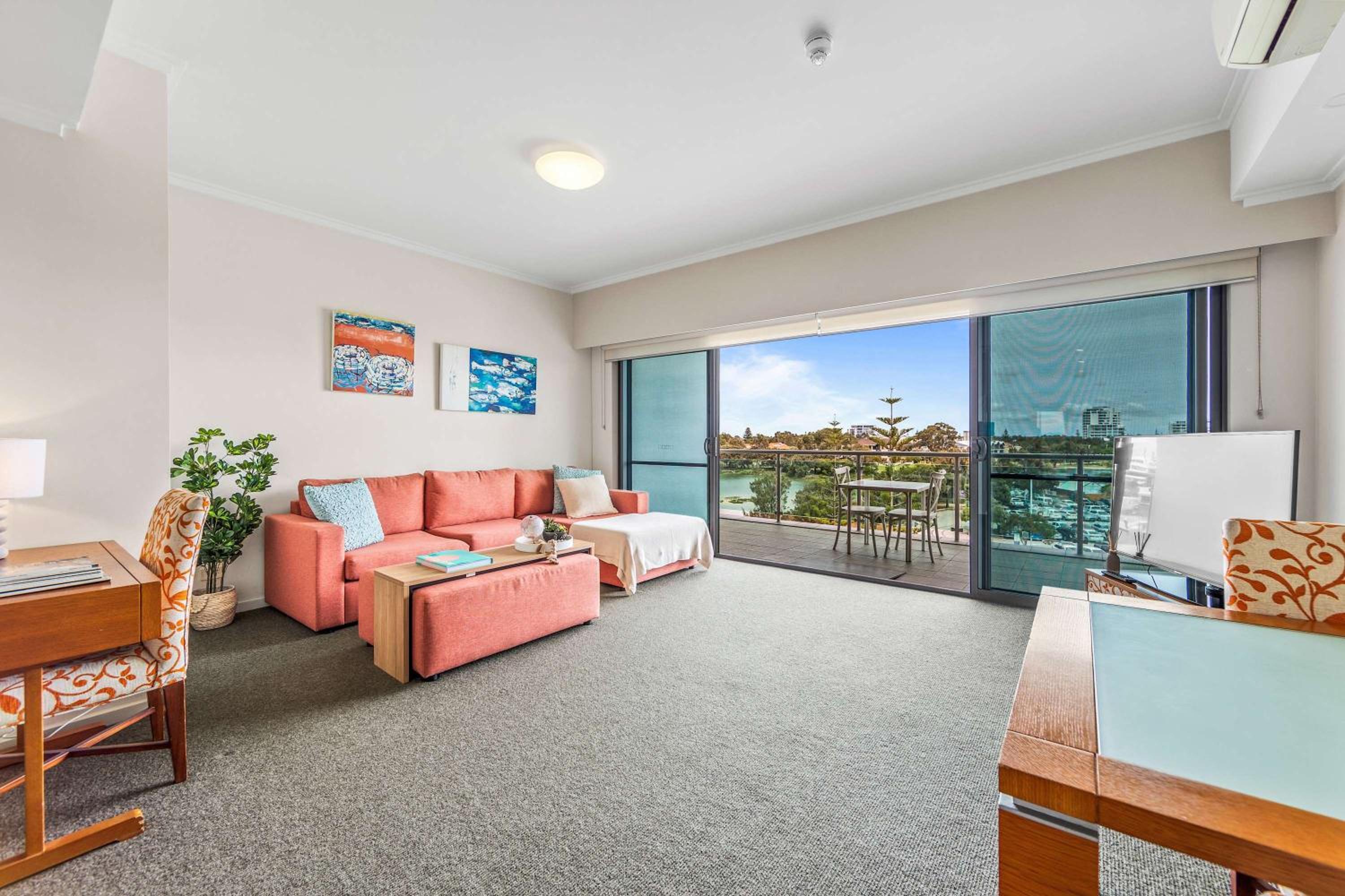 5 Star Mandurah Beach Exclusive Apt