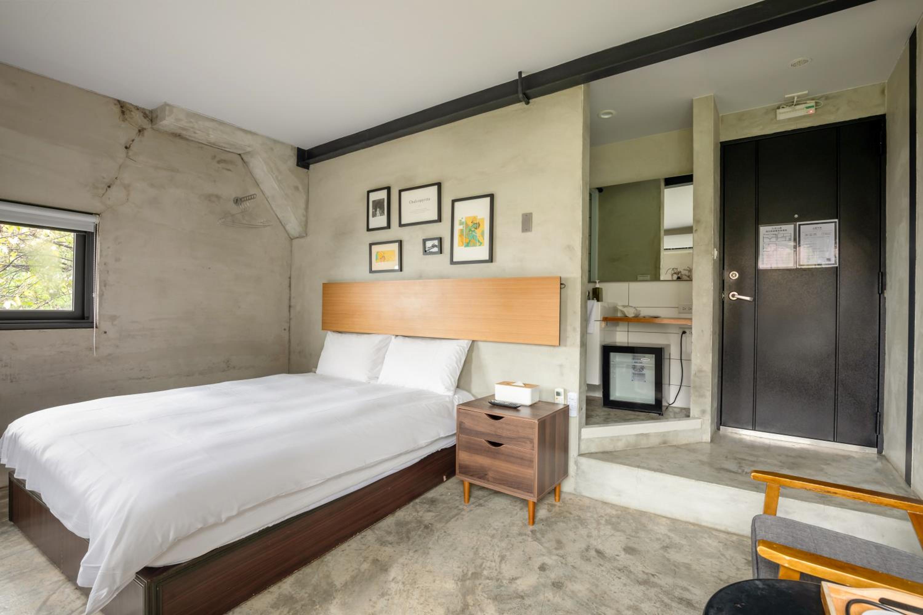 Jiufen The Ore Easy Stay