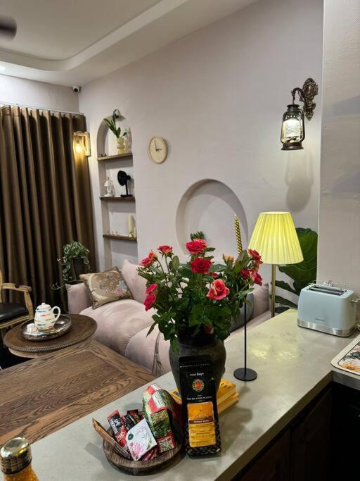 MAJE House - OLD QUARTER - Coffee