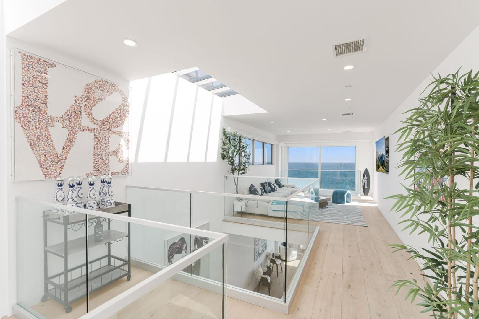 Wavecrest Malibu by Fieldtrip Designer Artist Escape w Panoramic Ocean Views view 5