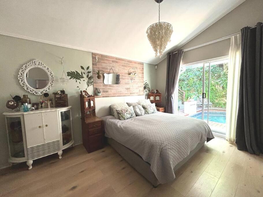 Mountain Sanctuary Villa !