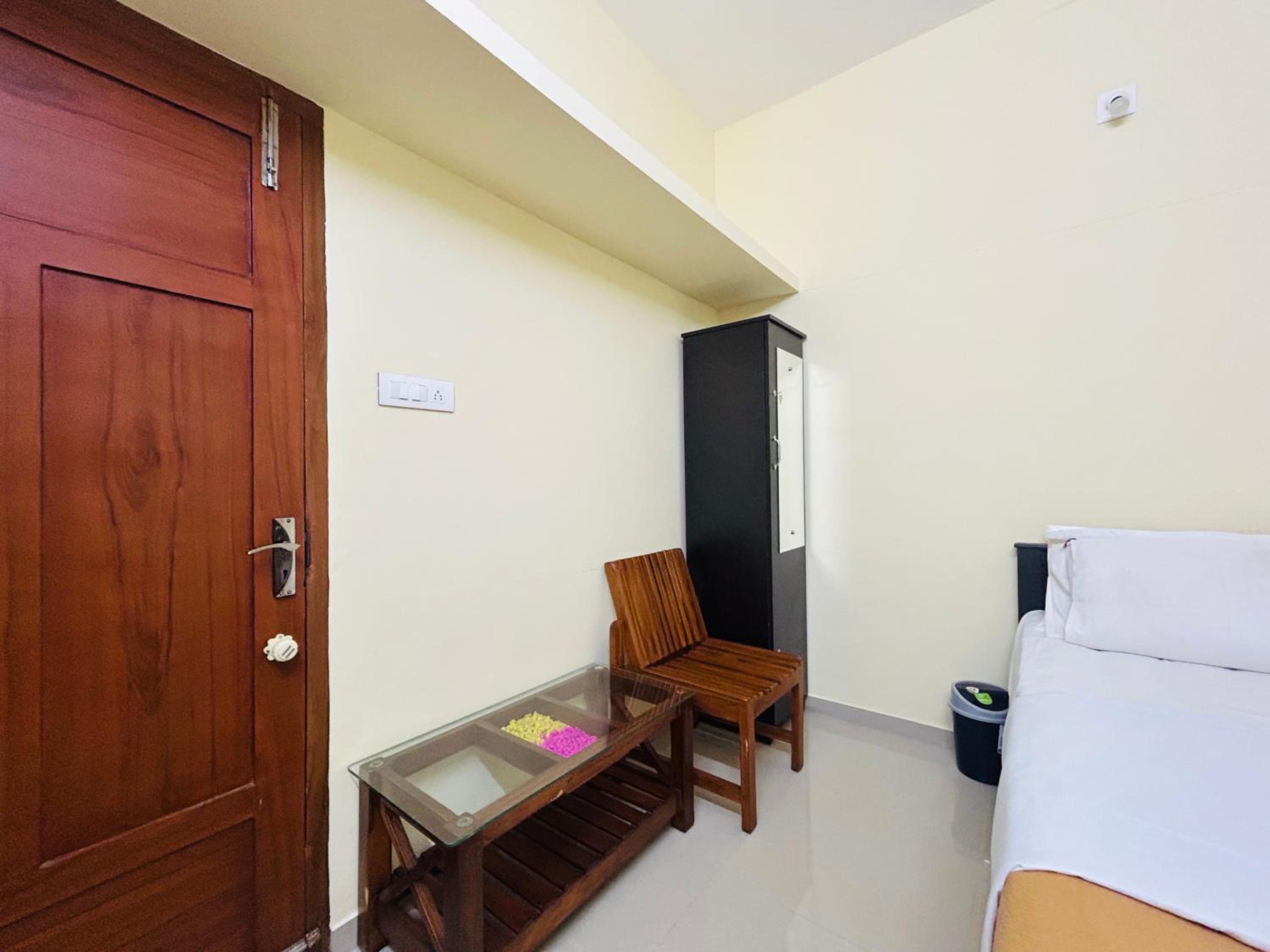 Vaisharad Homestay Near Kovalam Beach