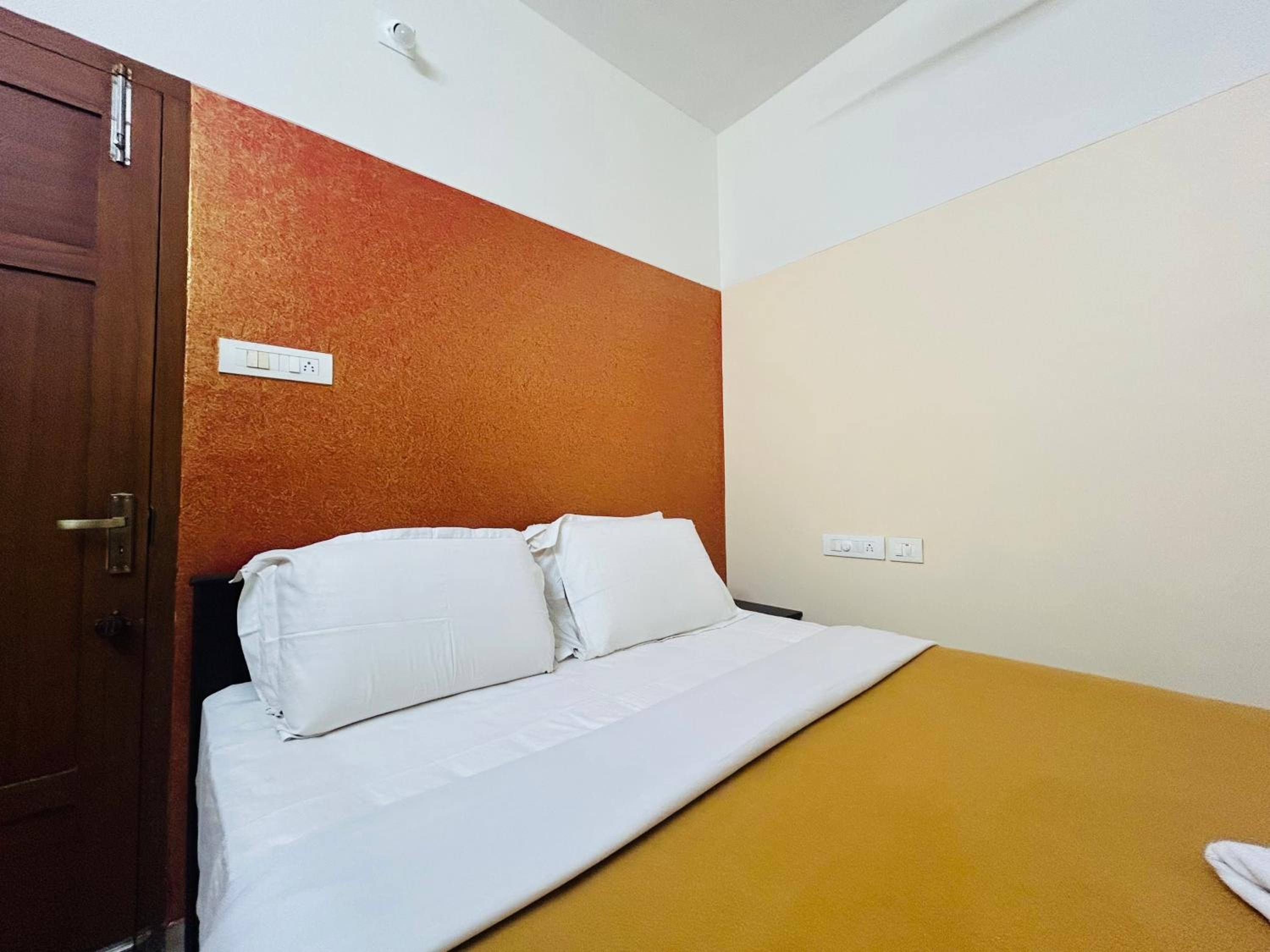 Vaisharad Homestay Near Kovalam Beach