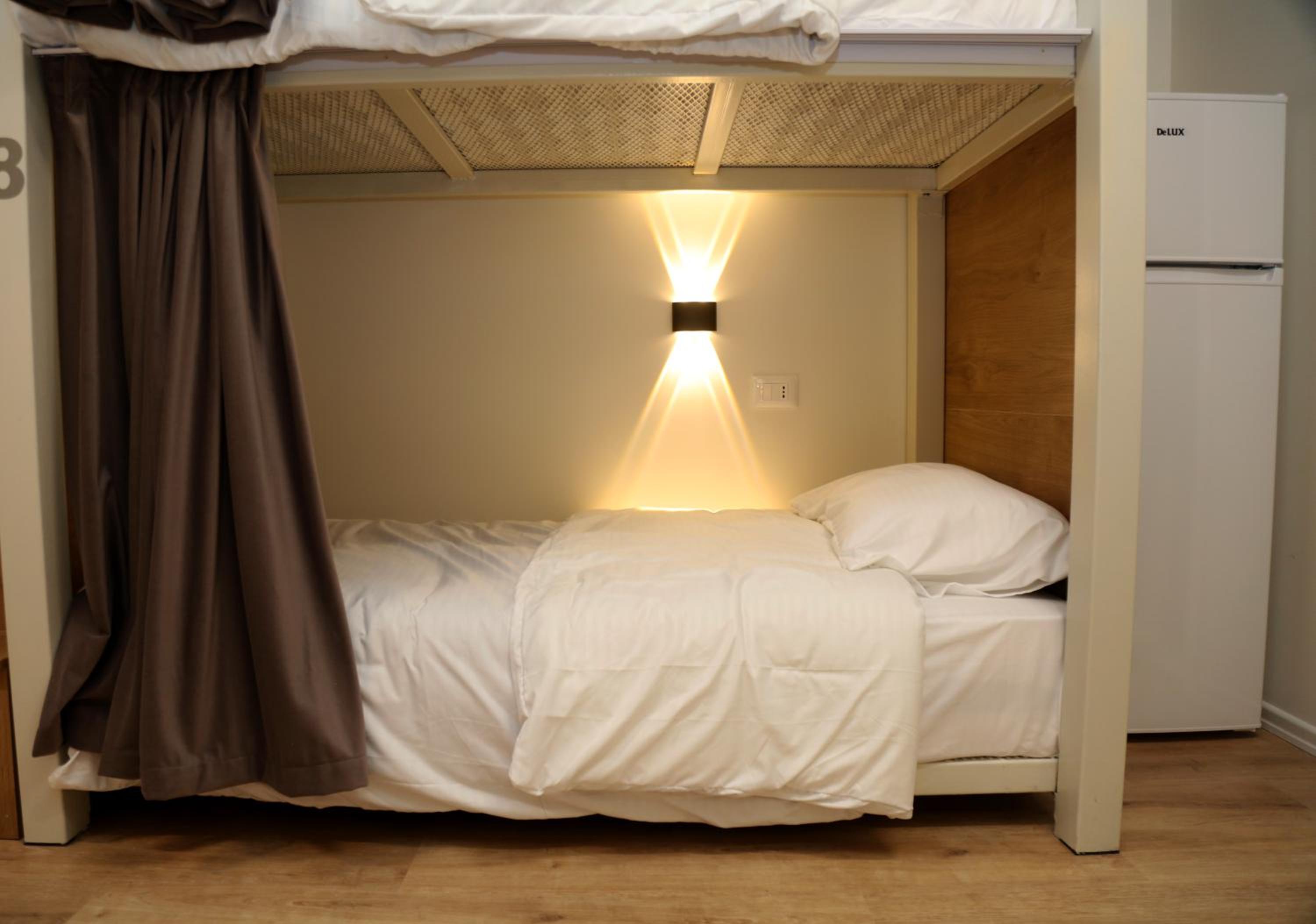 Serenitas Apartments & Hostel