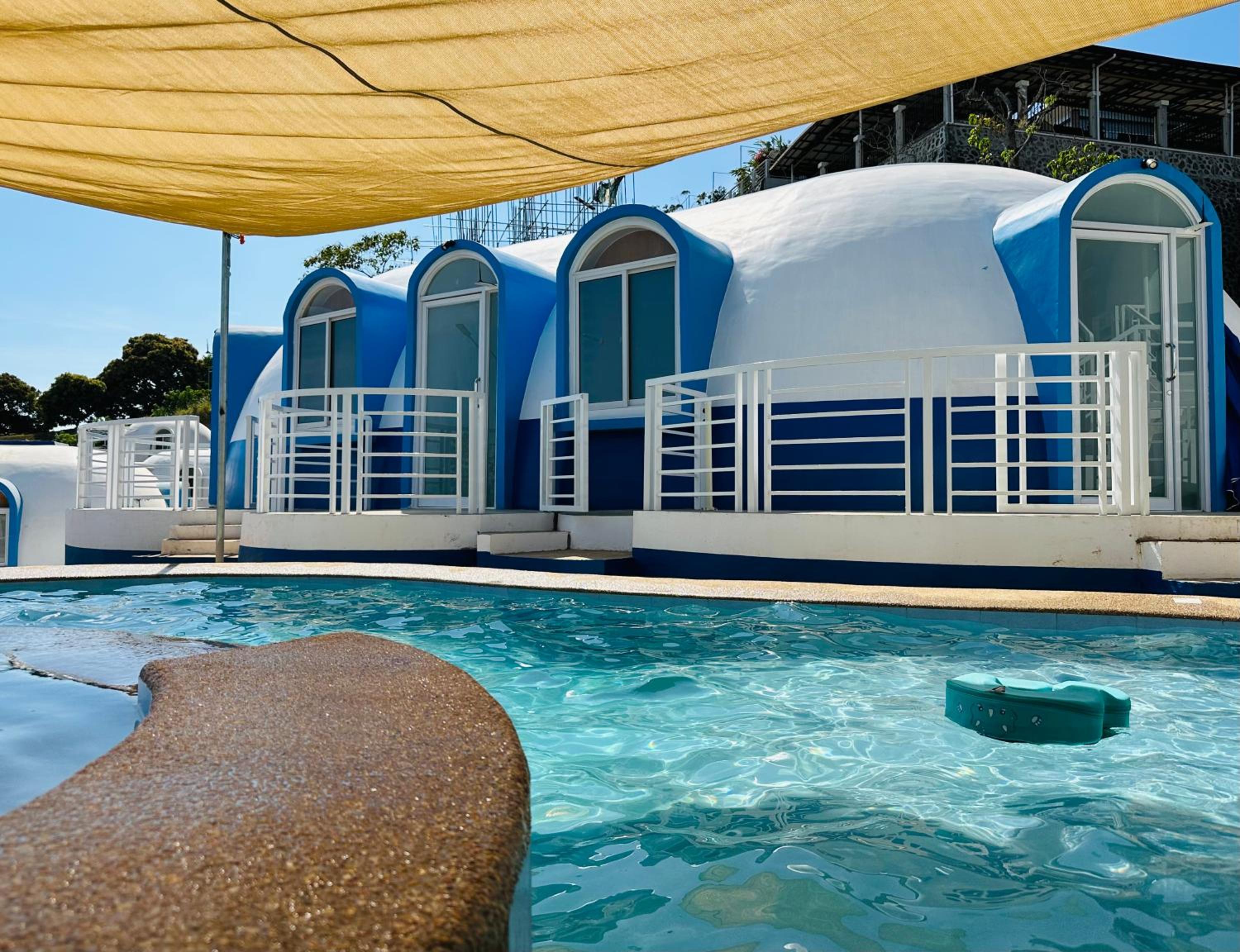 SkyMount Resort