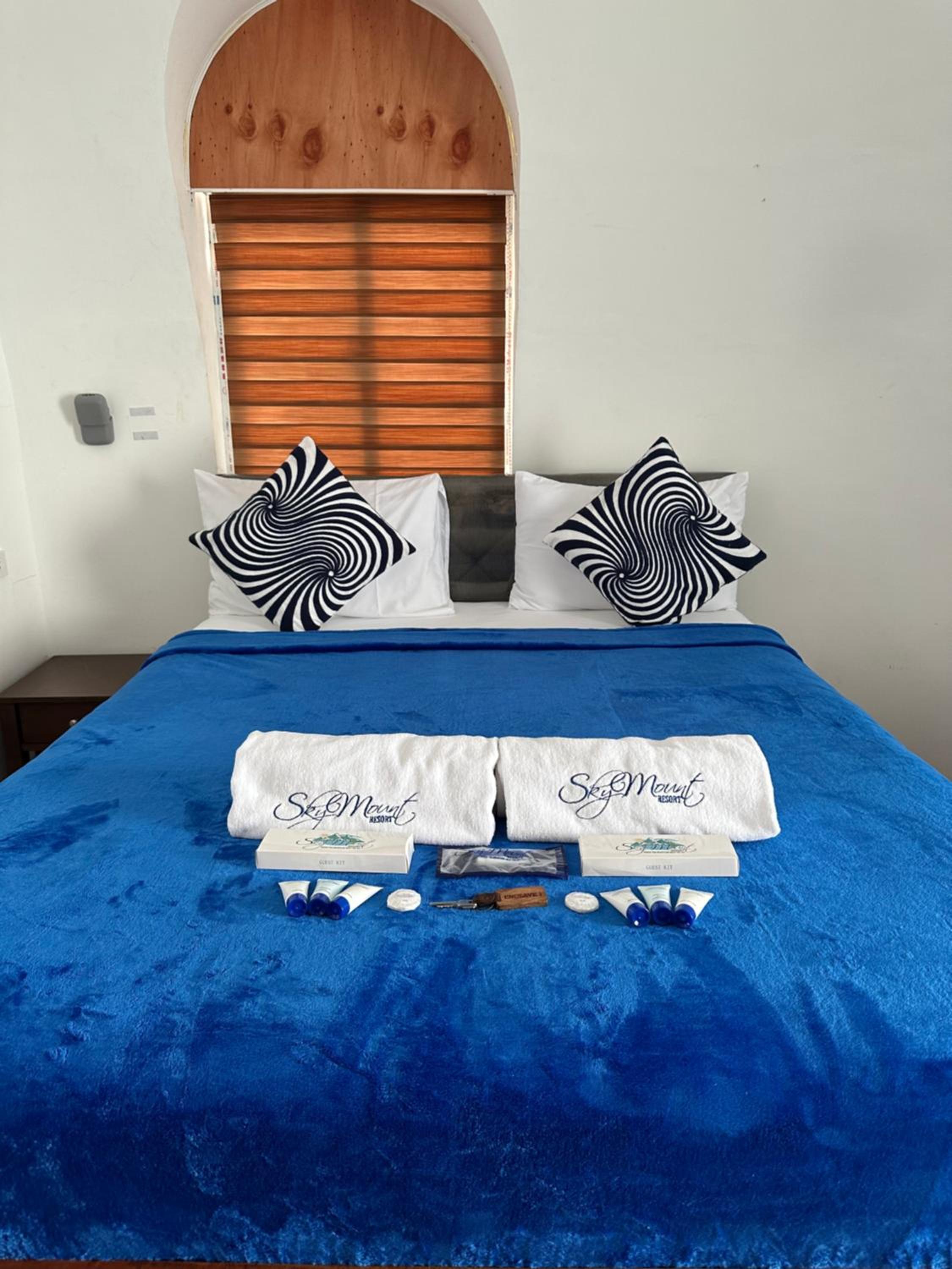 SkyMount Resort