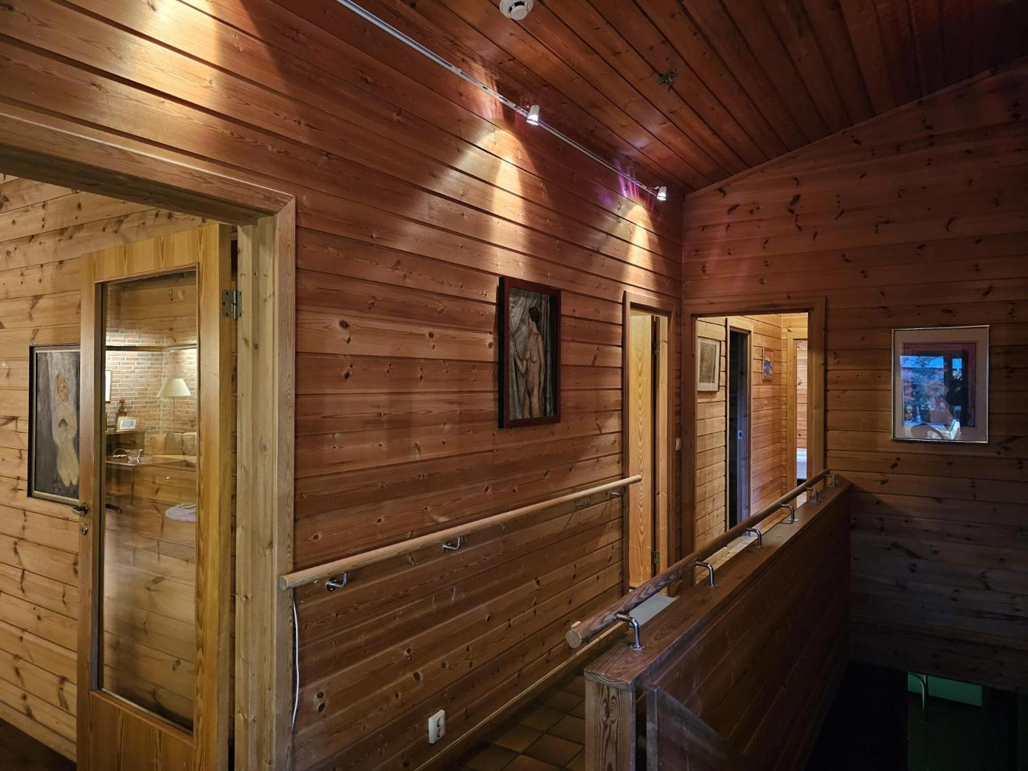 Private room - 5 in a luxury villa CHALET STYLE view 5