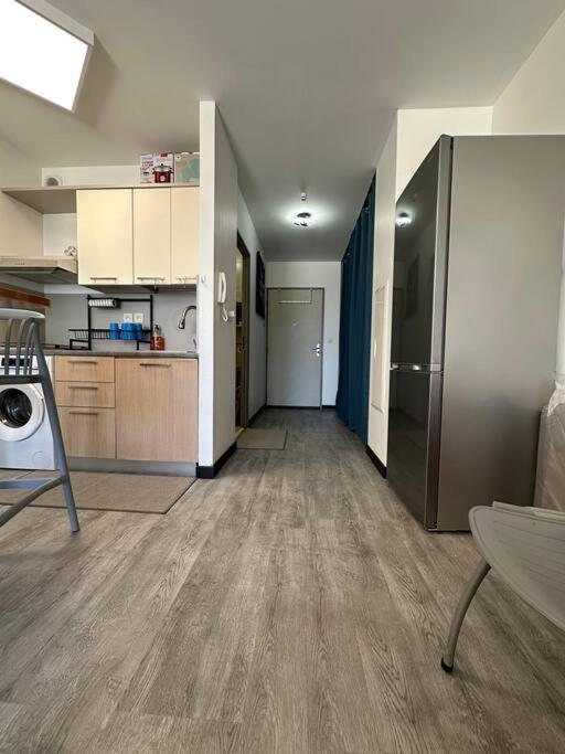 StuDio 75 pour 2 personnes avec terrasse - vue mer view 2