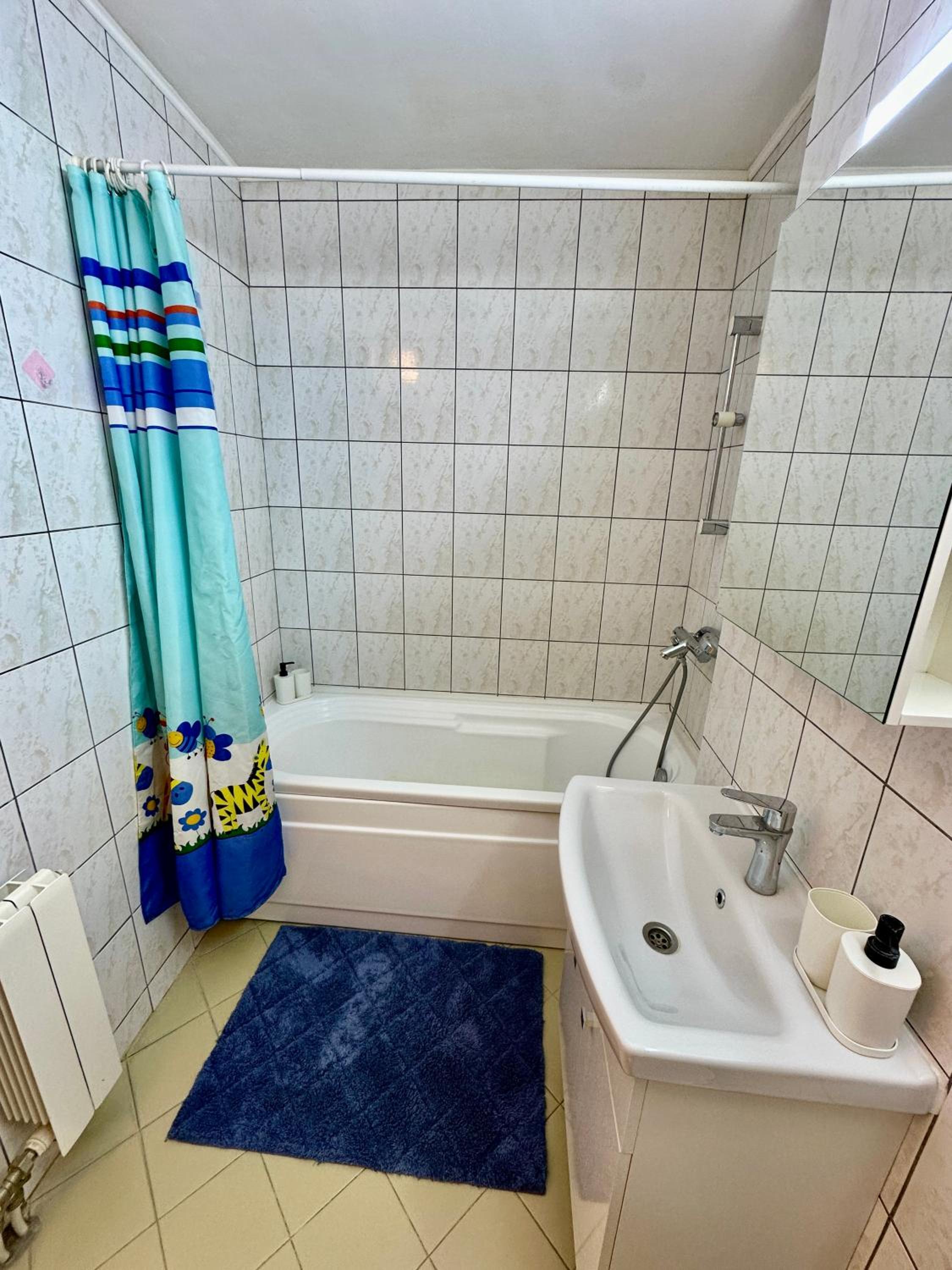 Central District 3 Bedroom Place