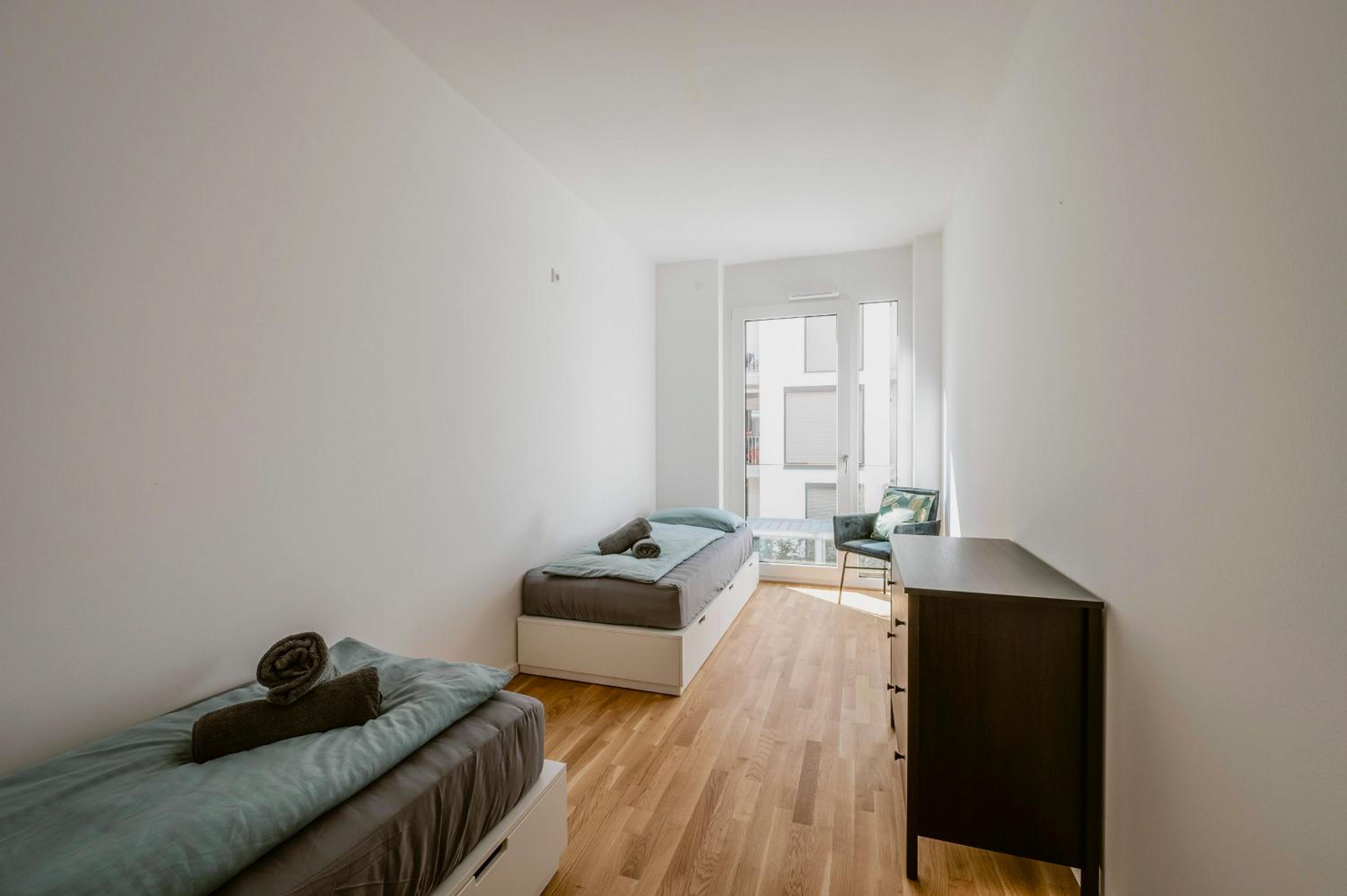 EXQUIS Luxus 2BR Apartment ETRO I Balcony I Family-friendly I Mercedes I Home Office