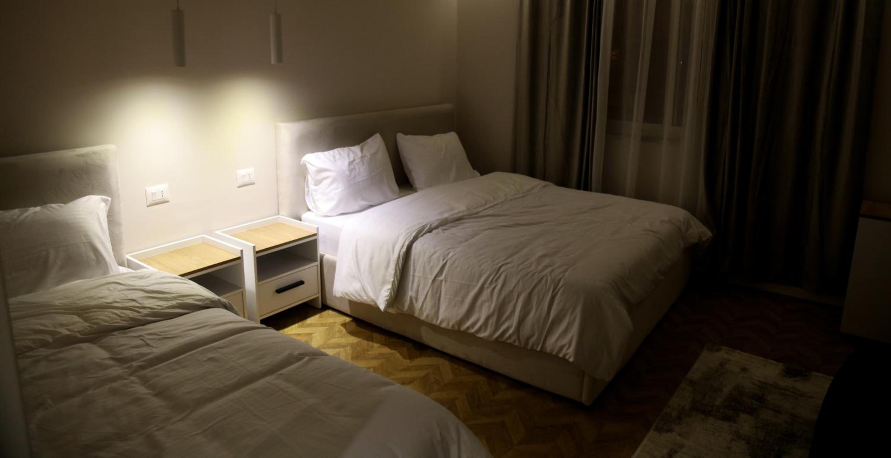 Serenitas Apartments & Hostel