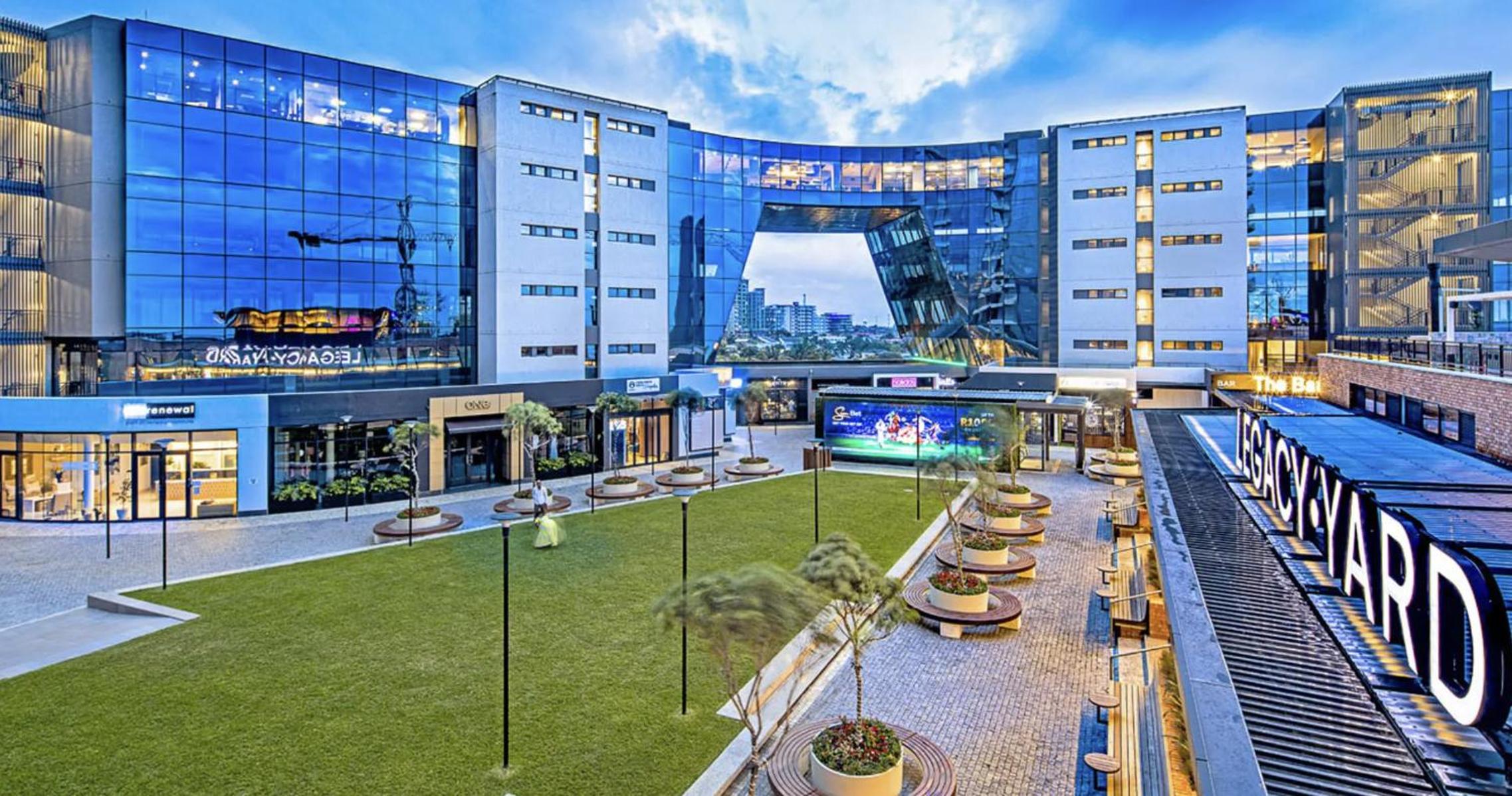 207 Umhlanga Arch view 3