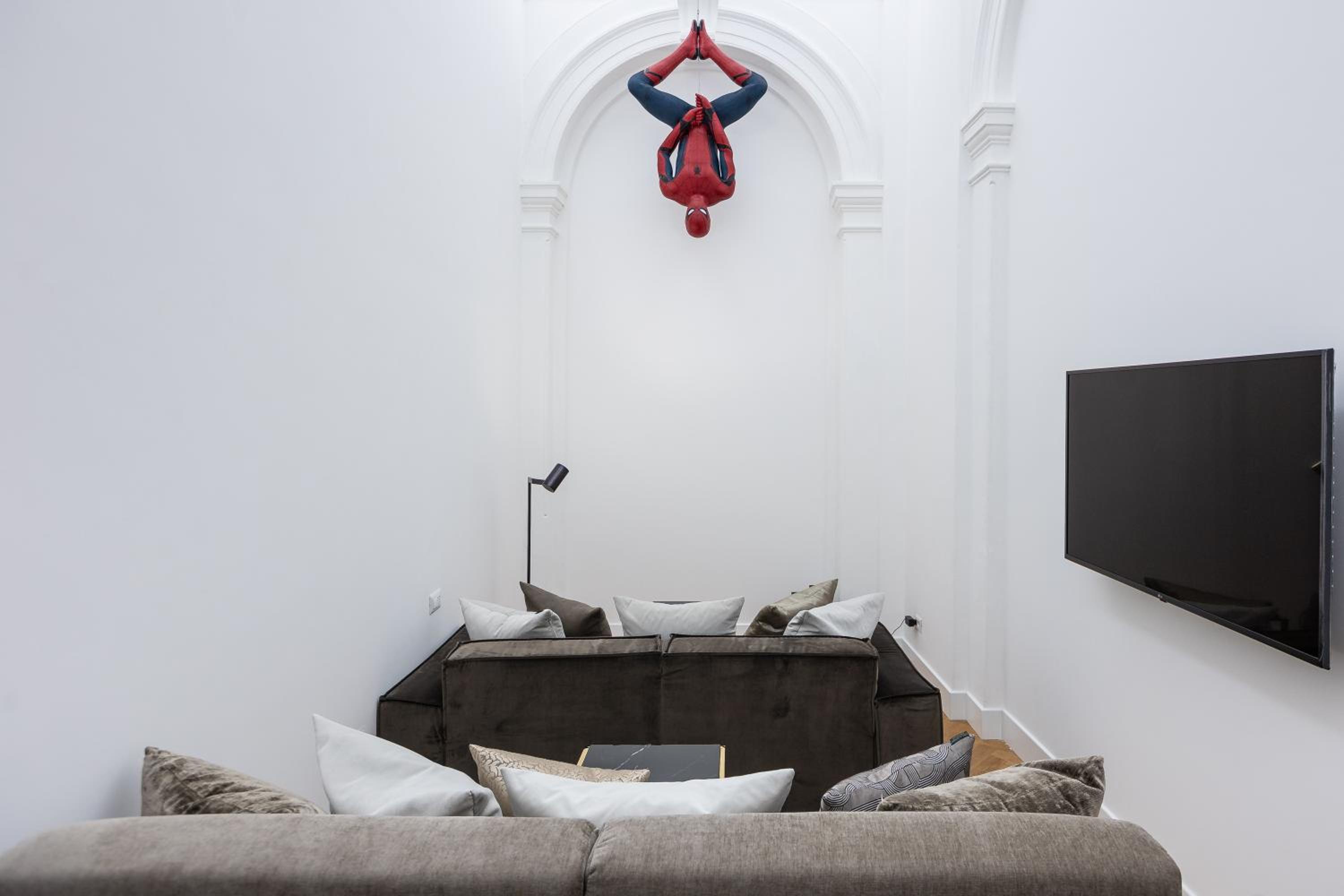 Amazing 3-Bedrooms Pantheon