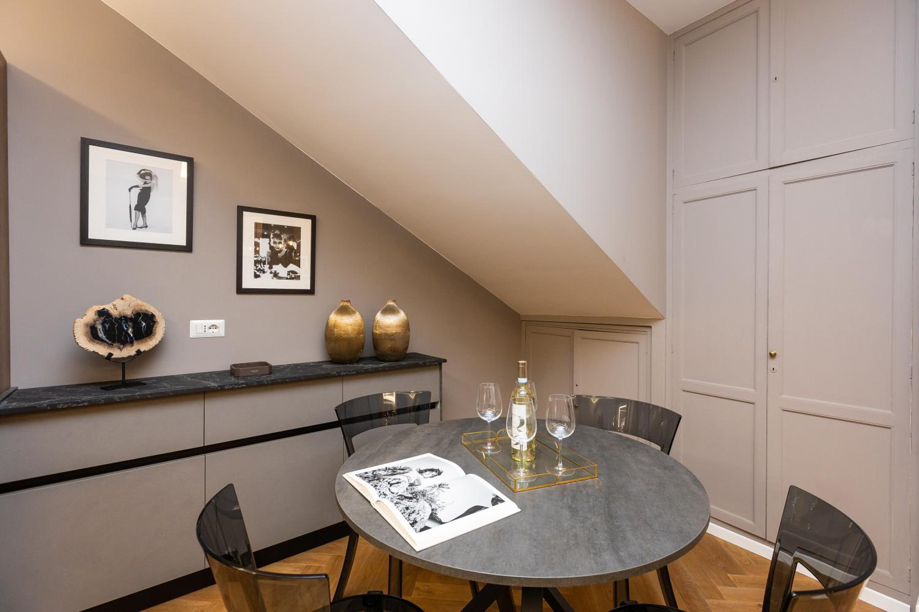 Amazing 3-Bedrooms Pantheon