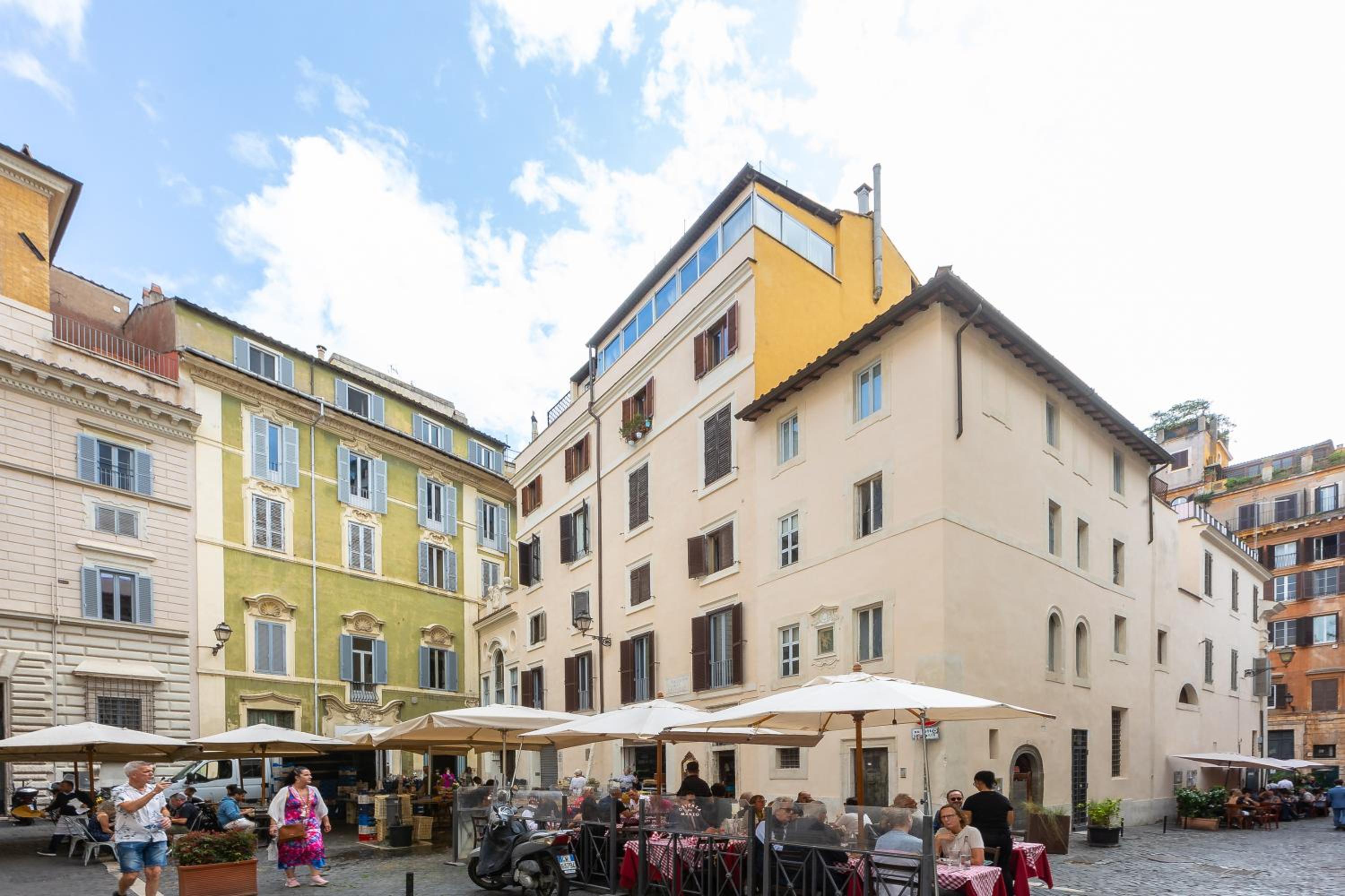 Amazing 3-Bedrooms Pantheon