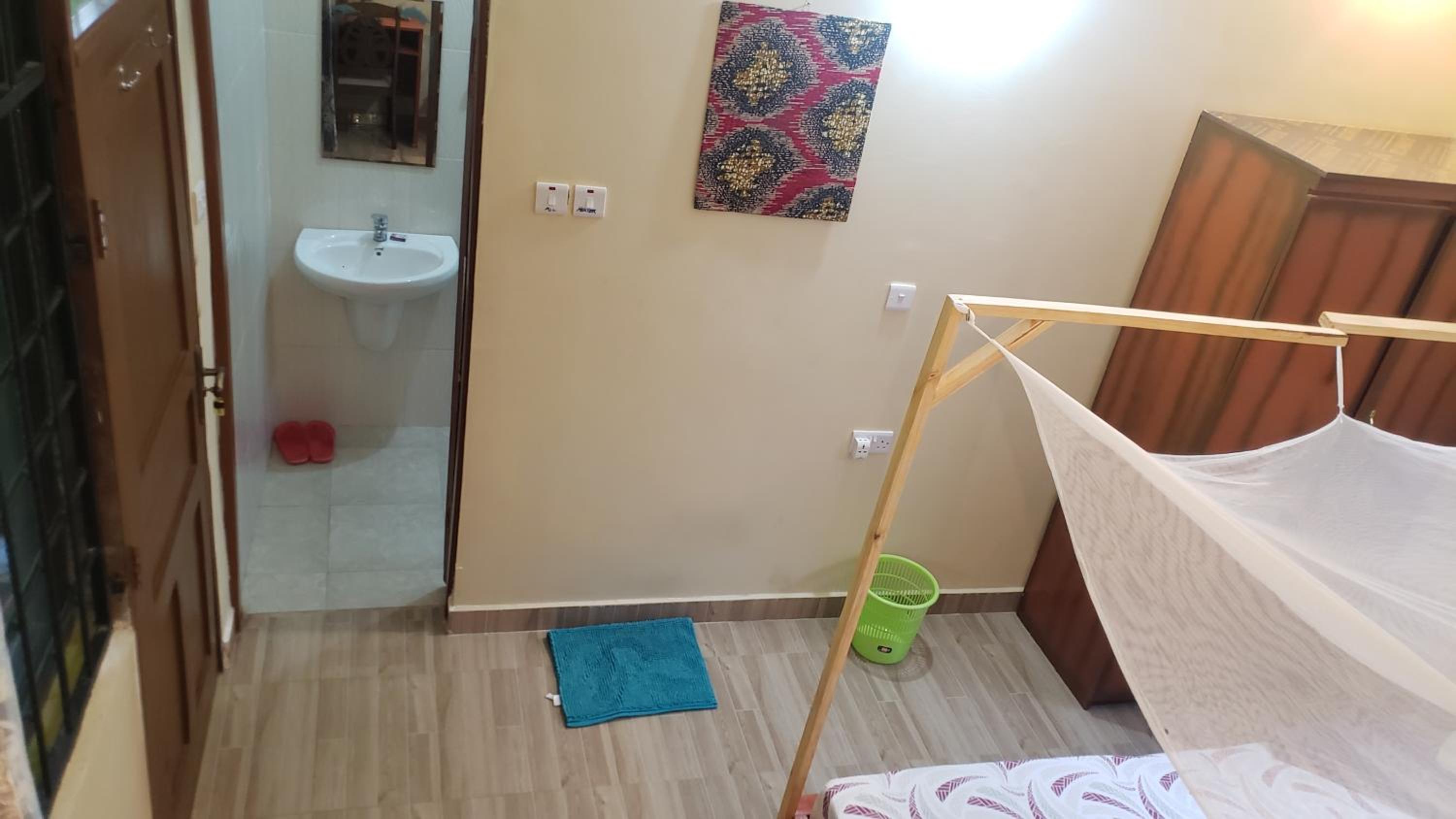 L&j modern backpackers BnB