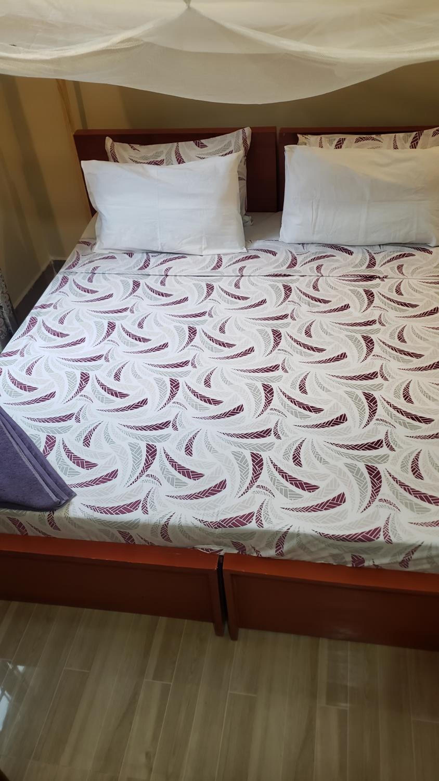 L&j modern backpackers BnB