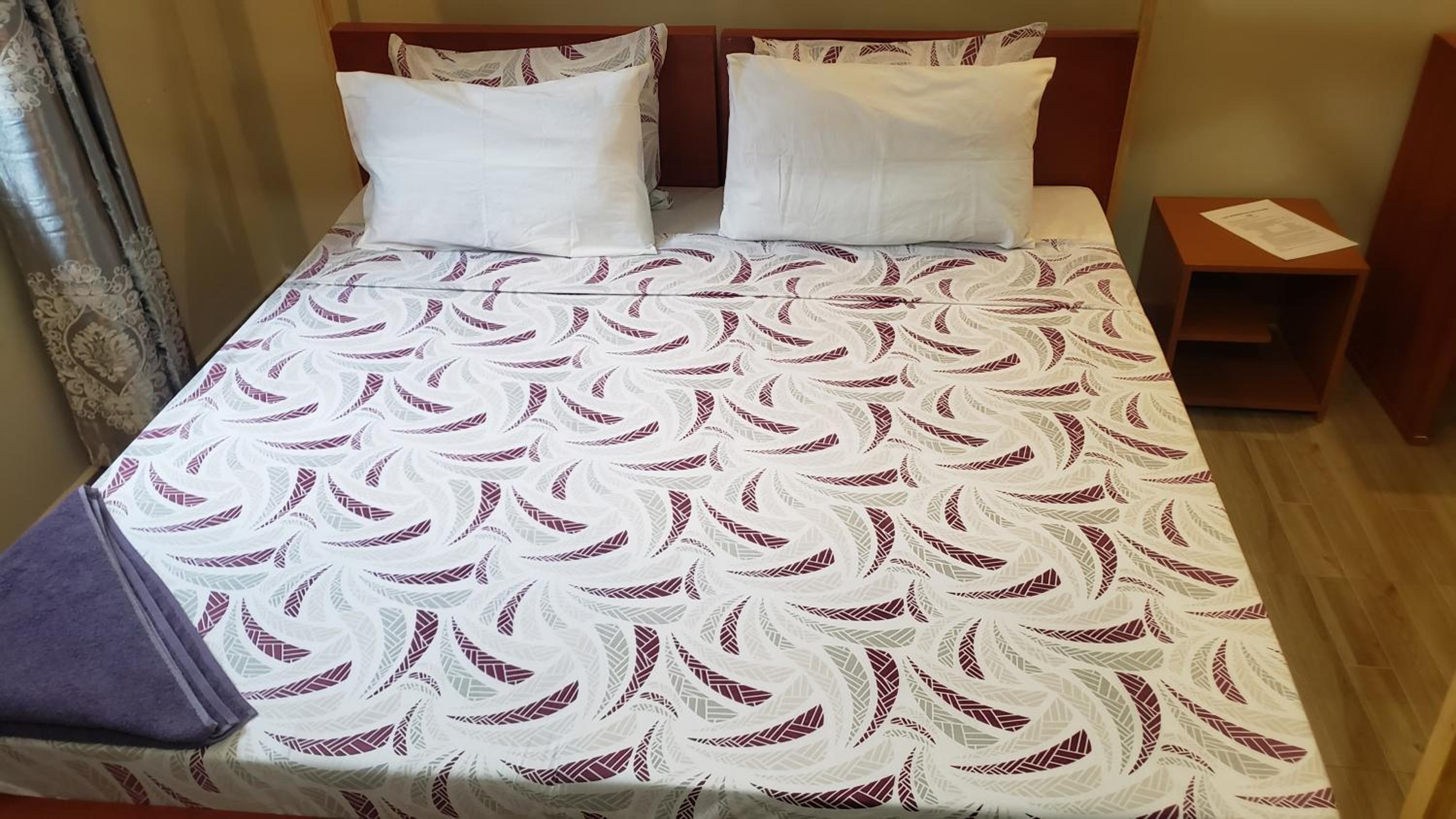L&j modern backpackers BnB