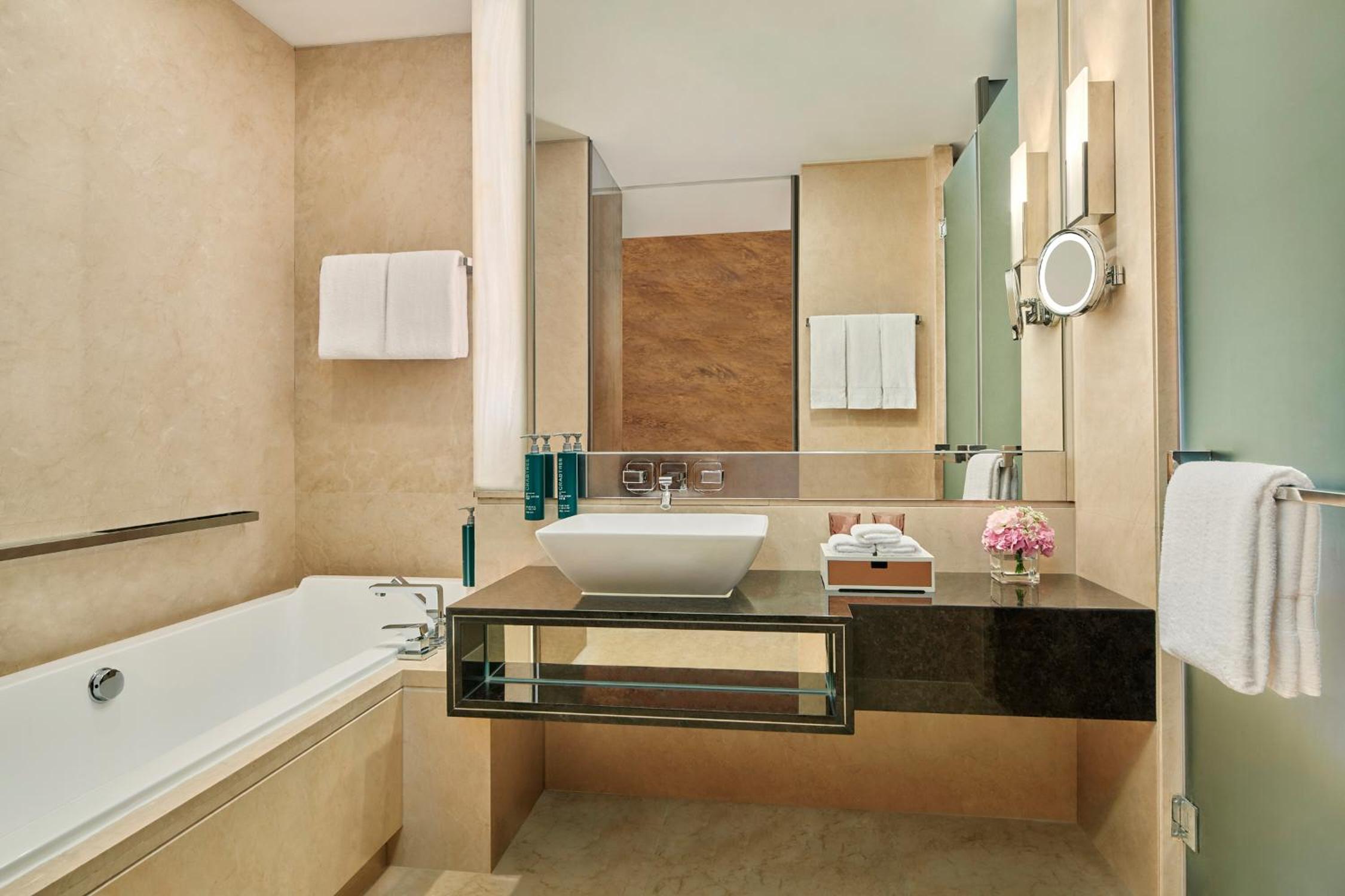 Hilton Guangzhou Tianhe 112
