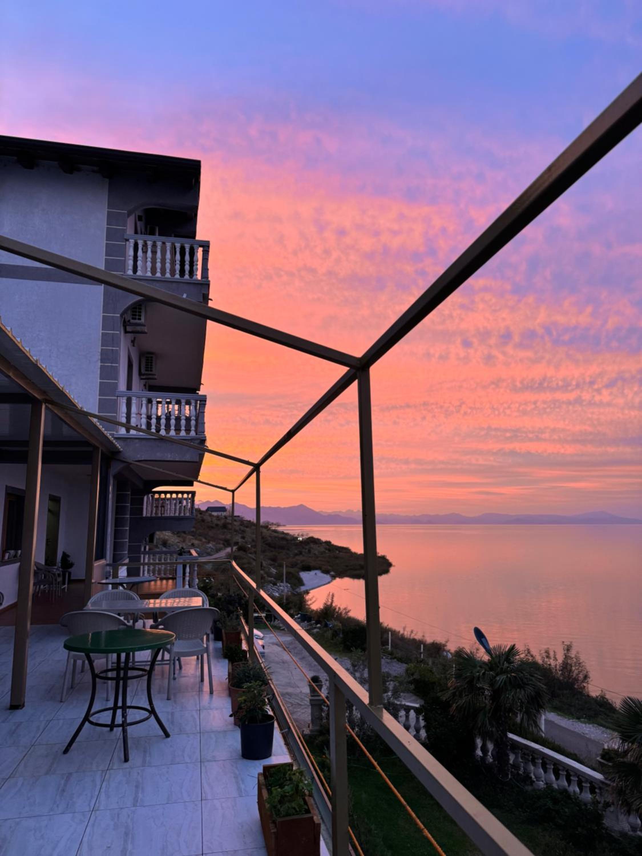 Bella Vista