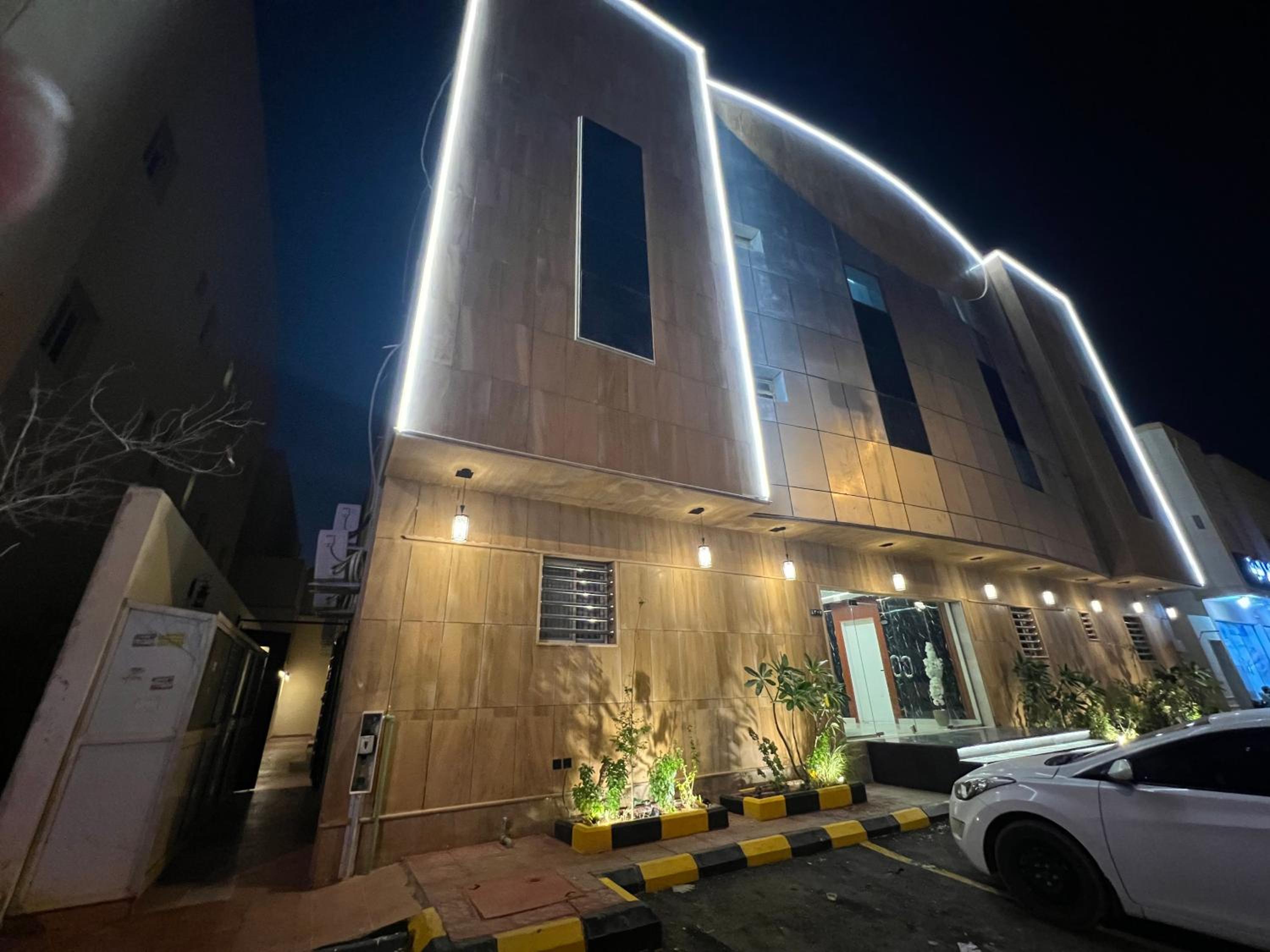 Modern self-Entry in al malga