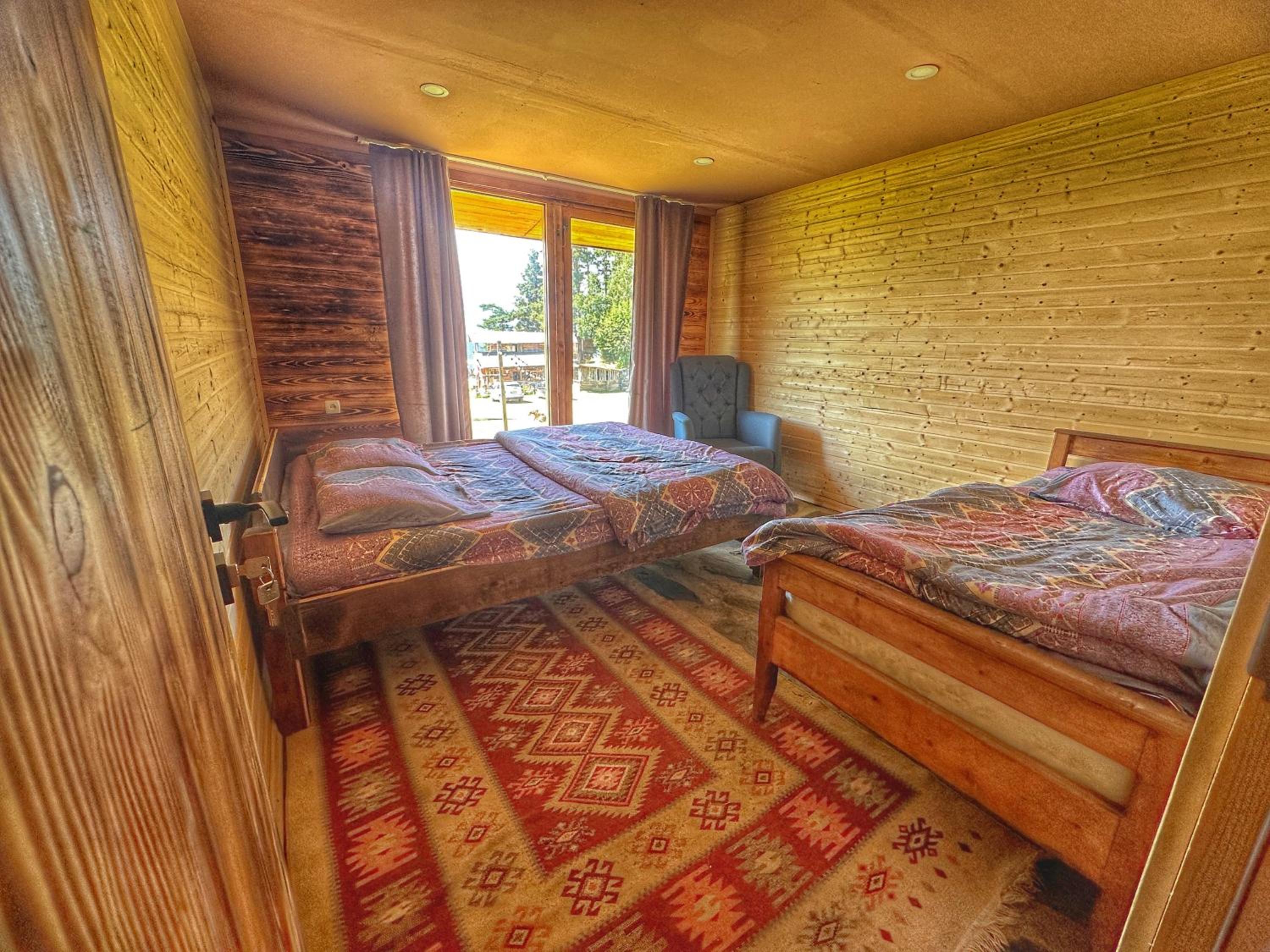 Heshkili Cottage N1 view 3