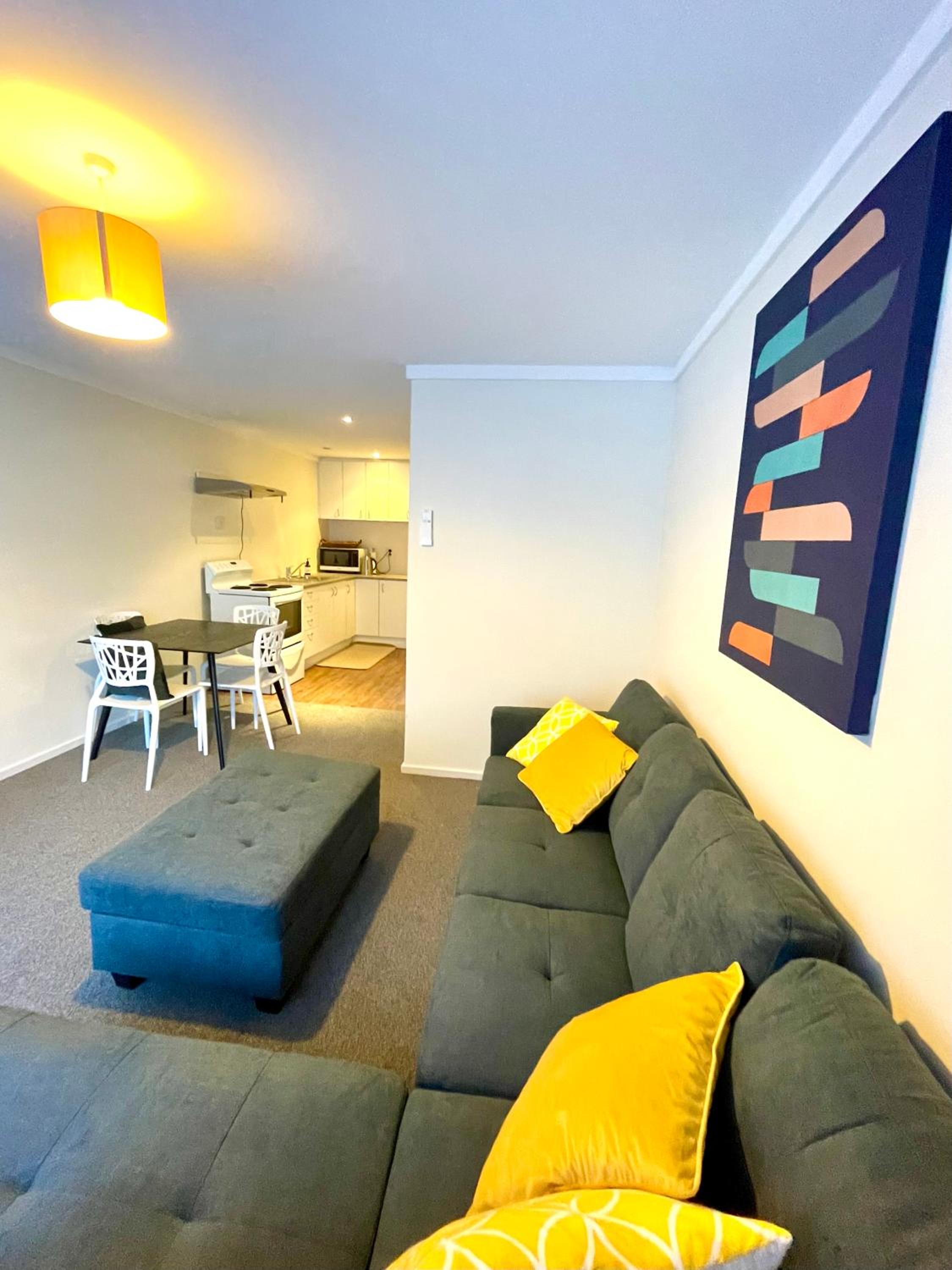 OK Holiday Unit #5 - Queenstown Holiday Apartment view 4