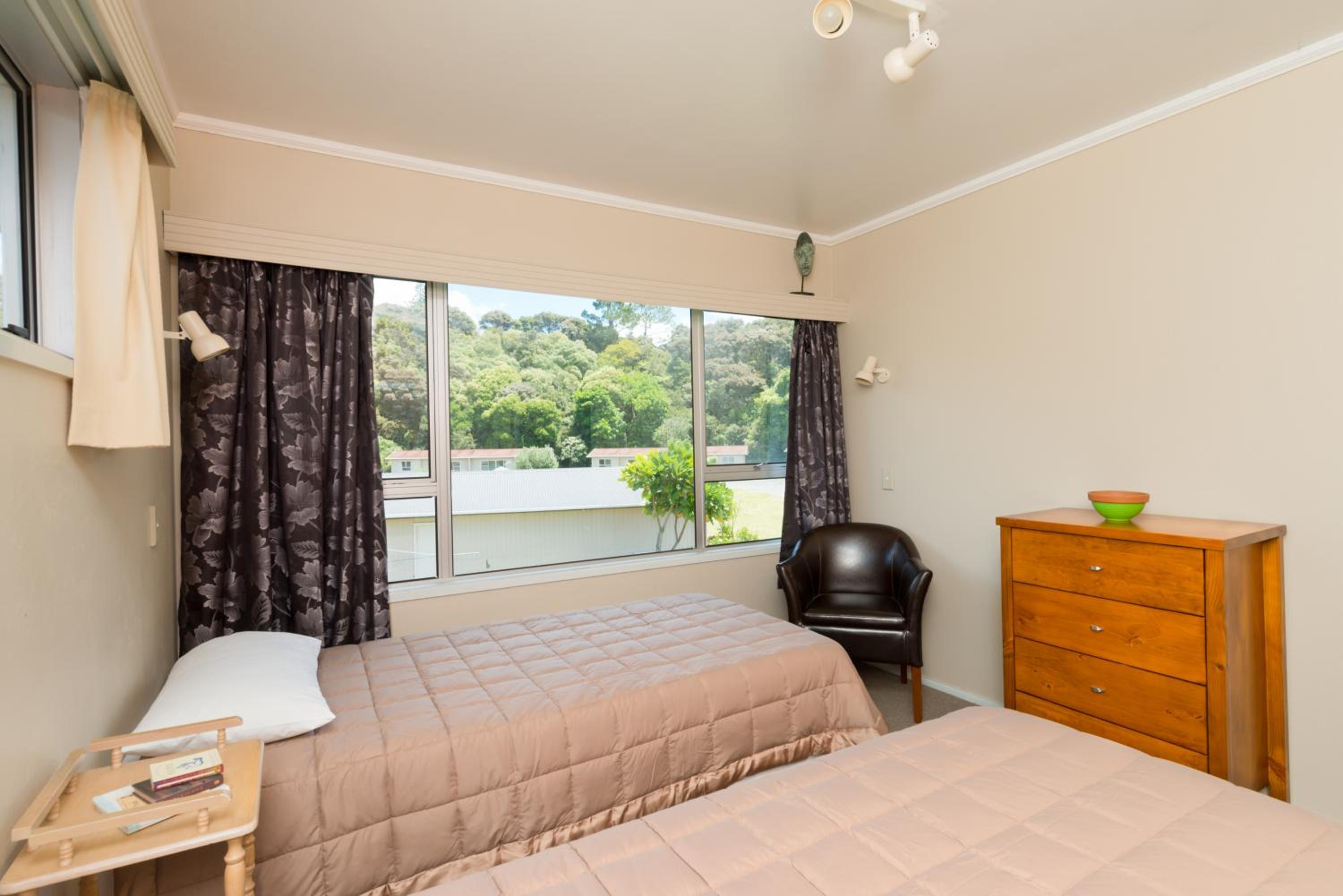 Waitangi Beach House