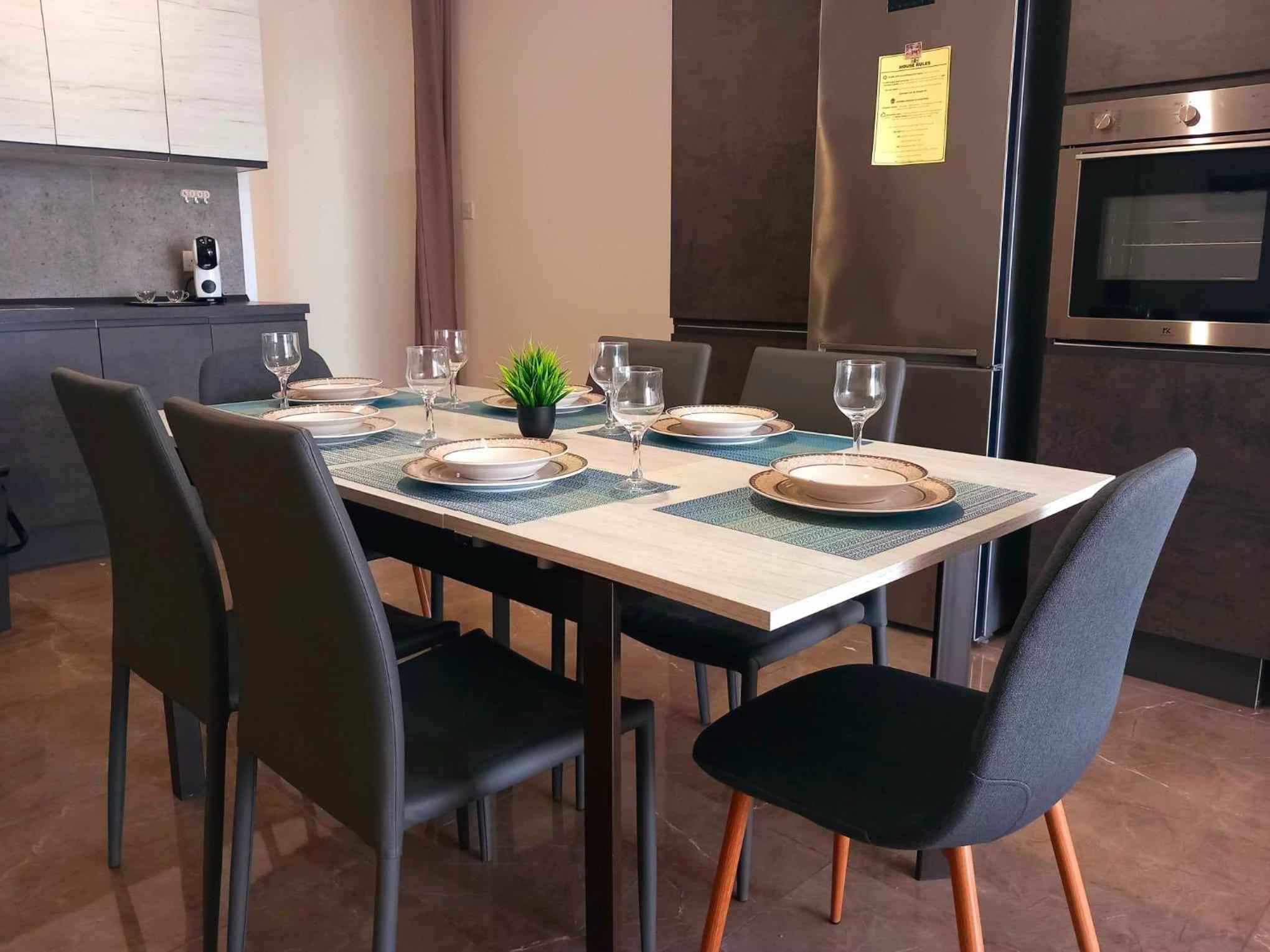 Spacious 3BR Apartment close to Marsascala promenade view 3