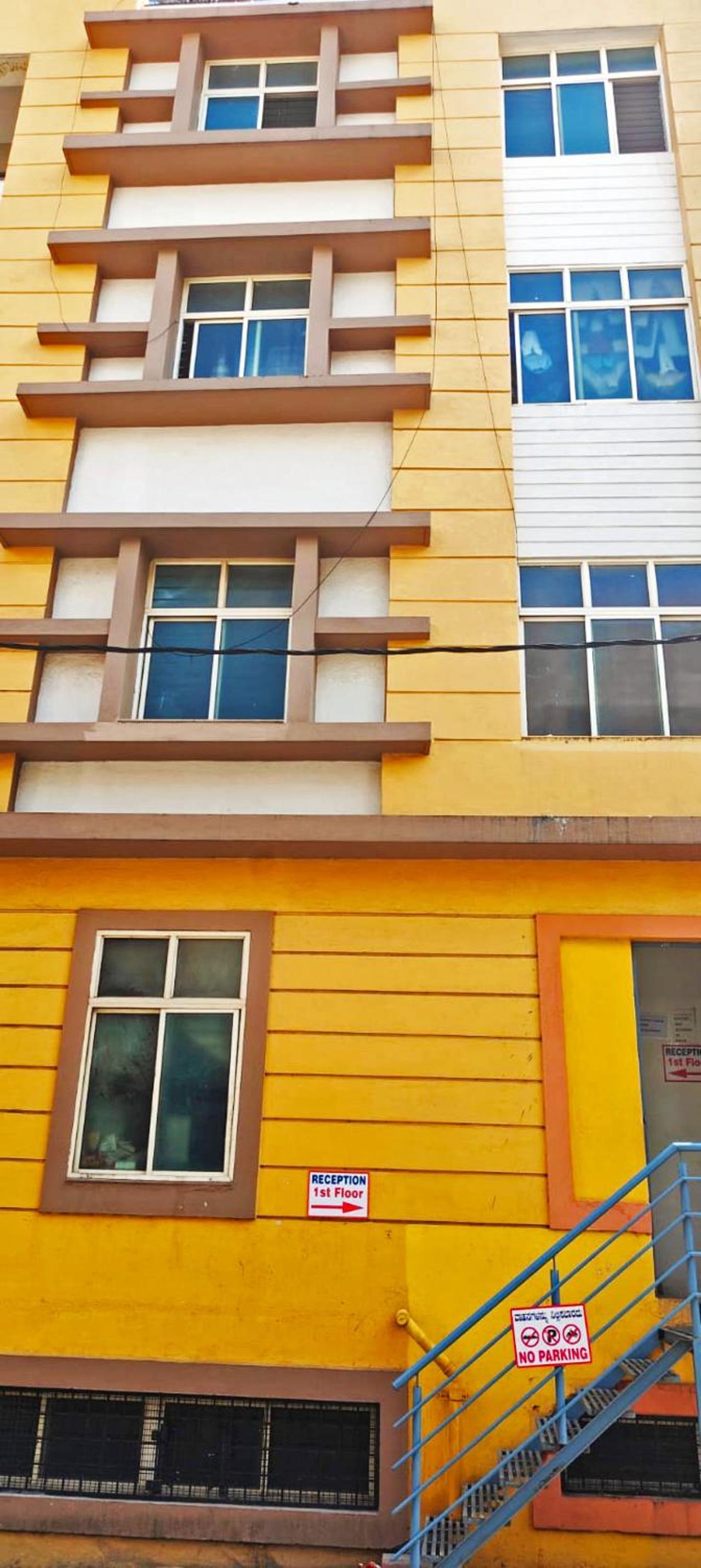Manjushree Boarding and Lodging