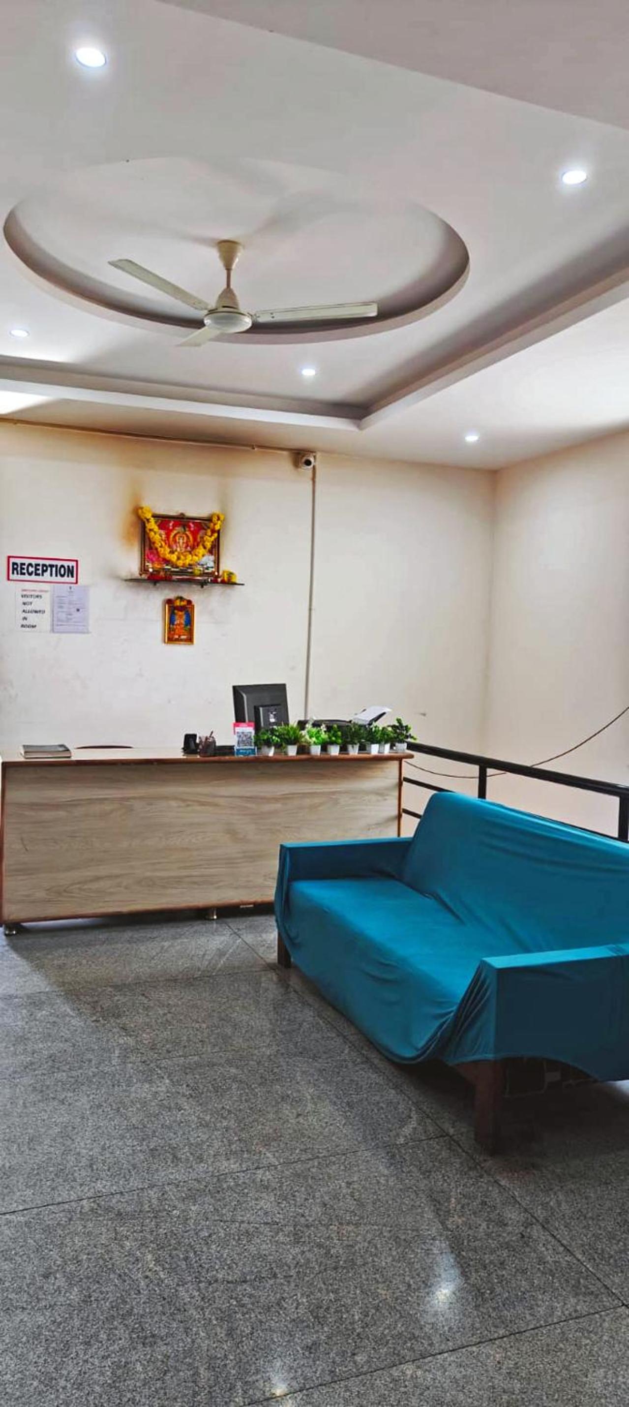 Manjushree Boarding and Lodging