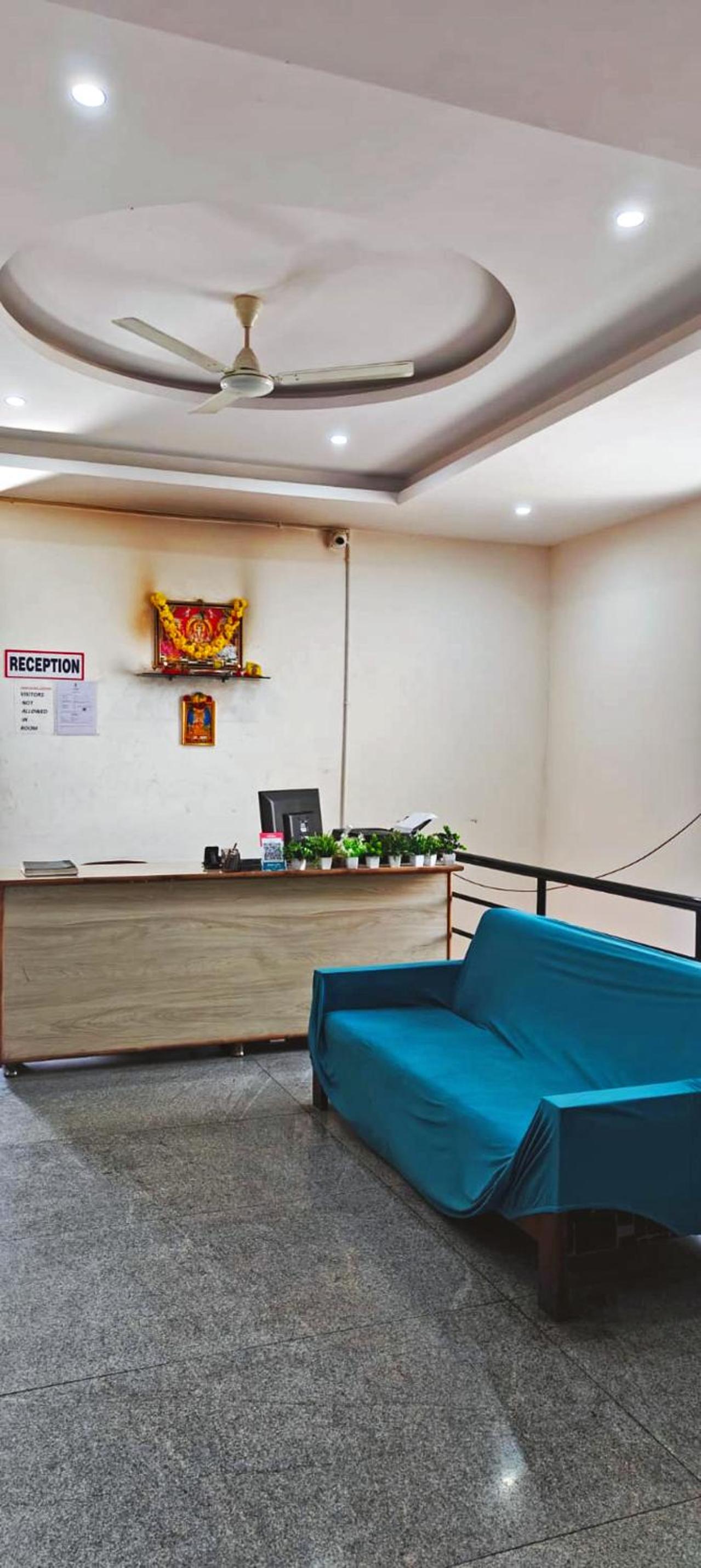 Manjushree Boarding and Lodging
