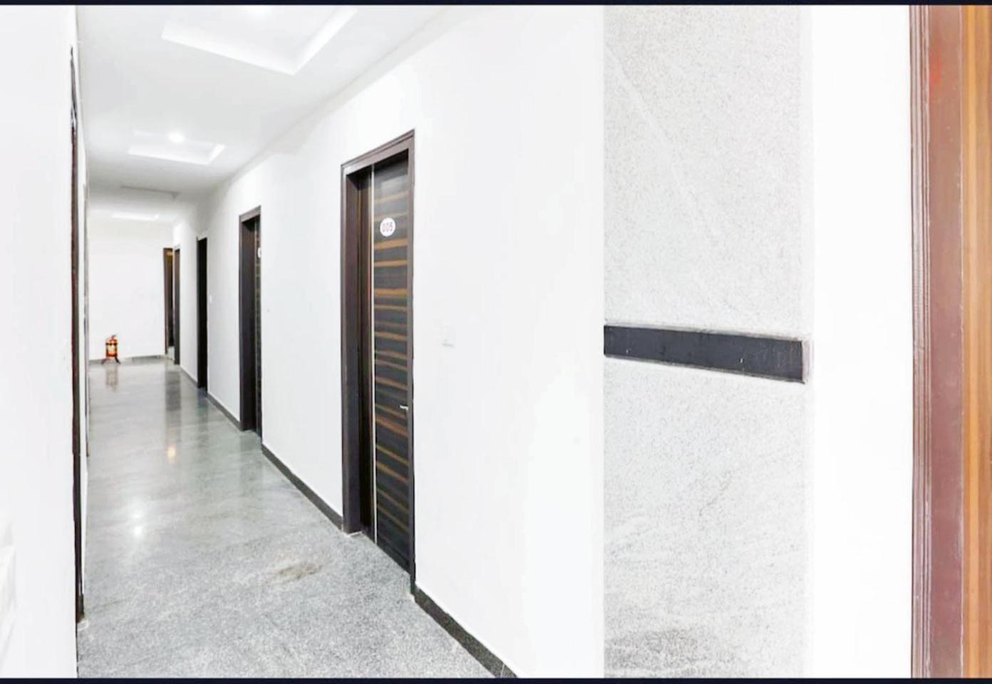 Manjushree Boarding and Lodging