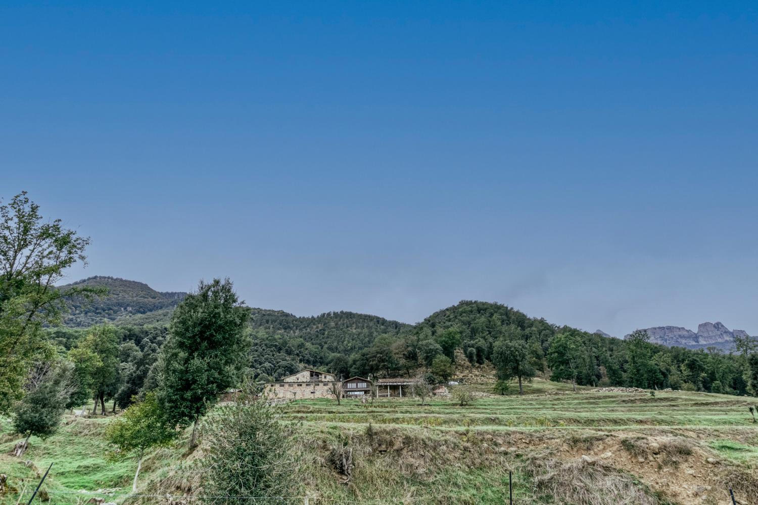 La Cabanya de la Rovira - Baix view 5