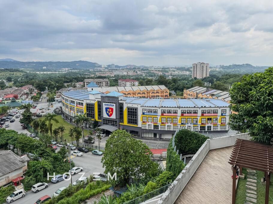 5BR7B Hozem KL0202 Party House Cheras photo 6