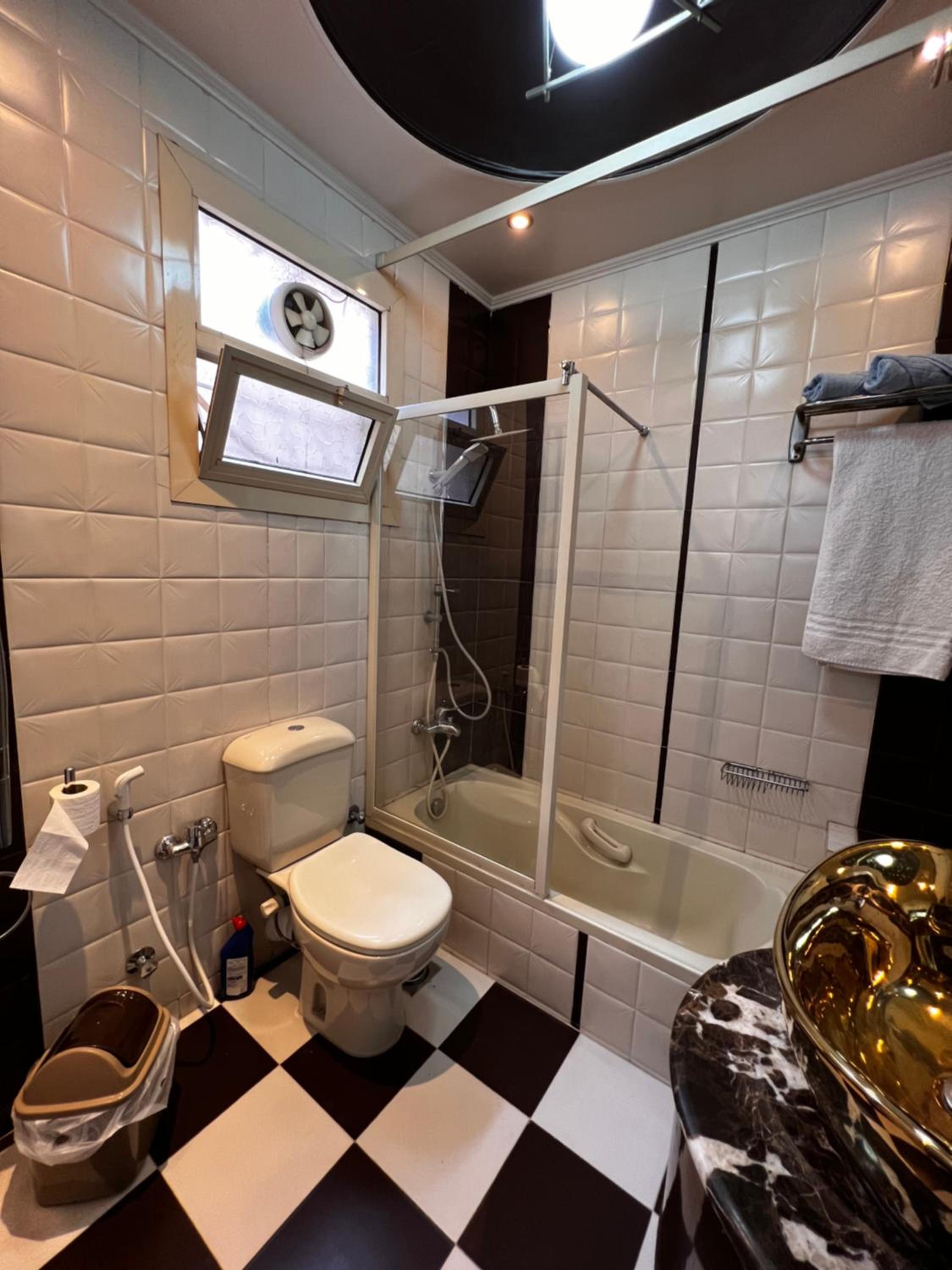 Luxury Nasr City Apartment Close to City Center and Shopping Malls