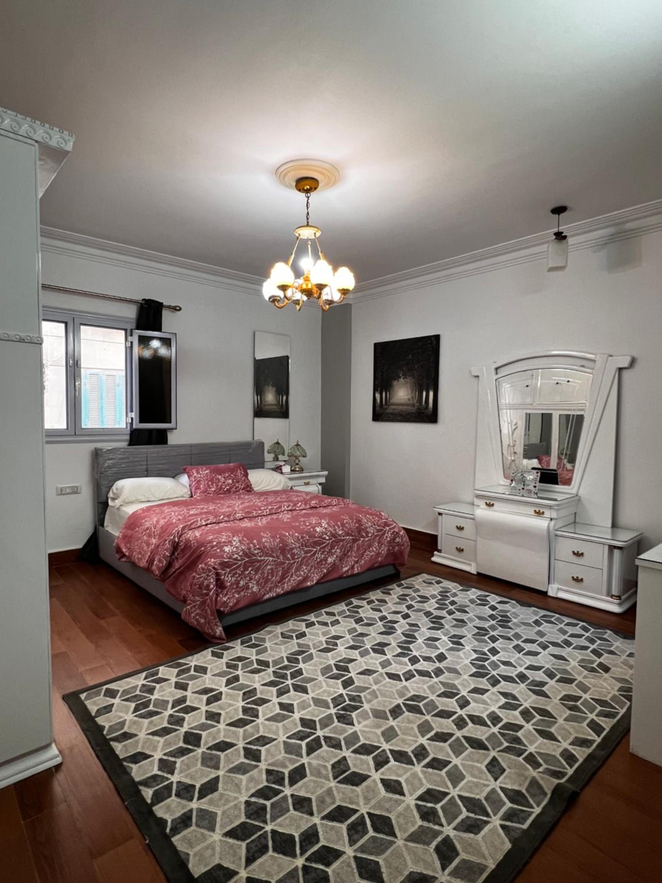 Luxury Nasr City Apartment Close to City Center and Shopping Malls