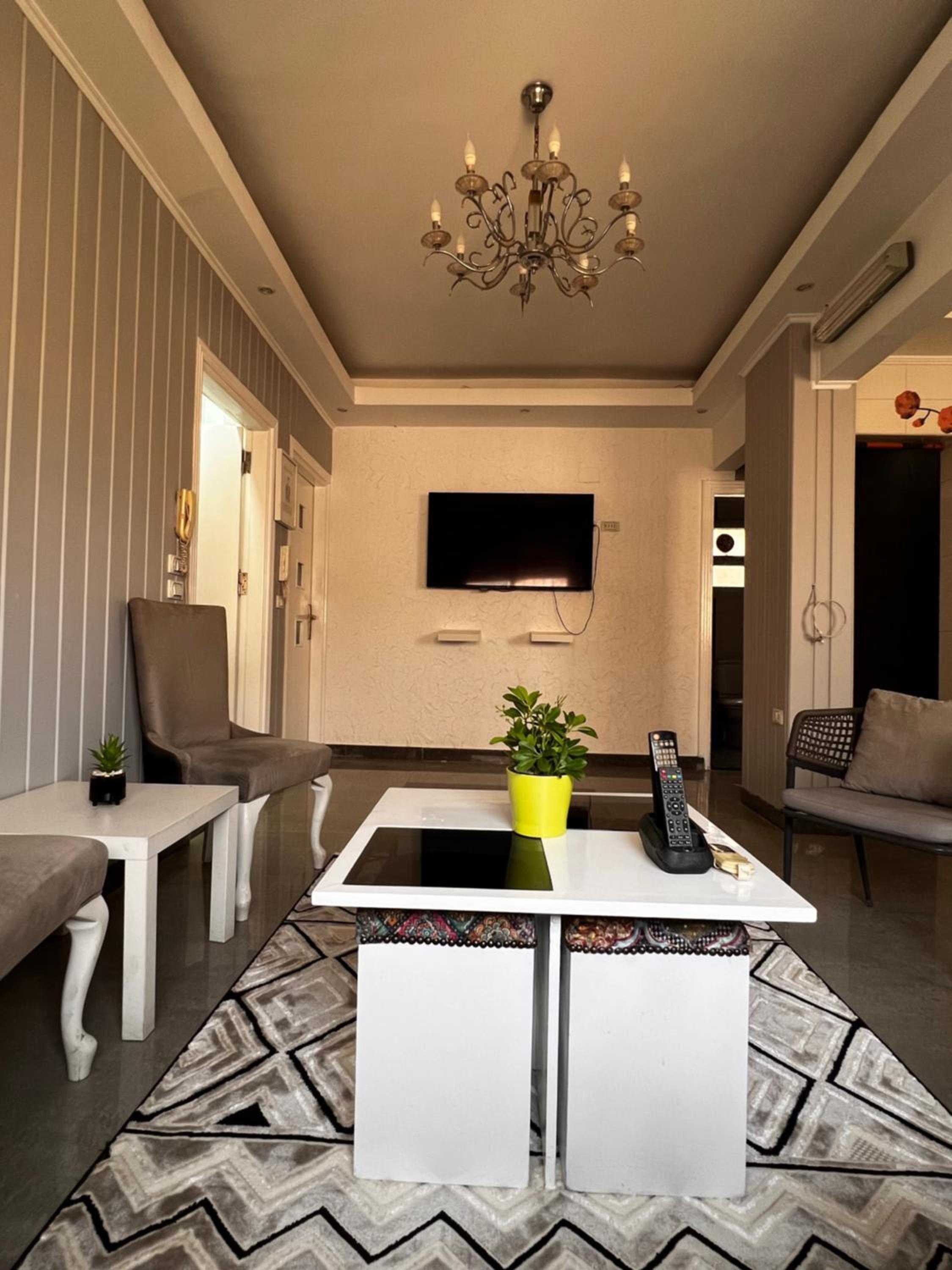 Luxury Nasr City Apartment Close to City Center and Shopping Malls