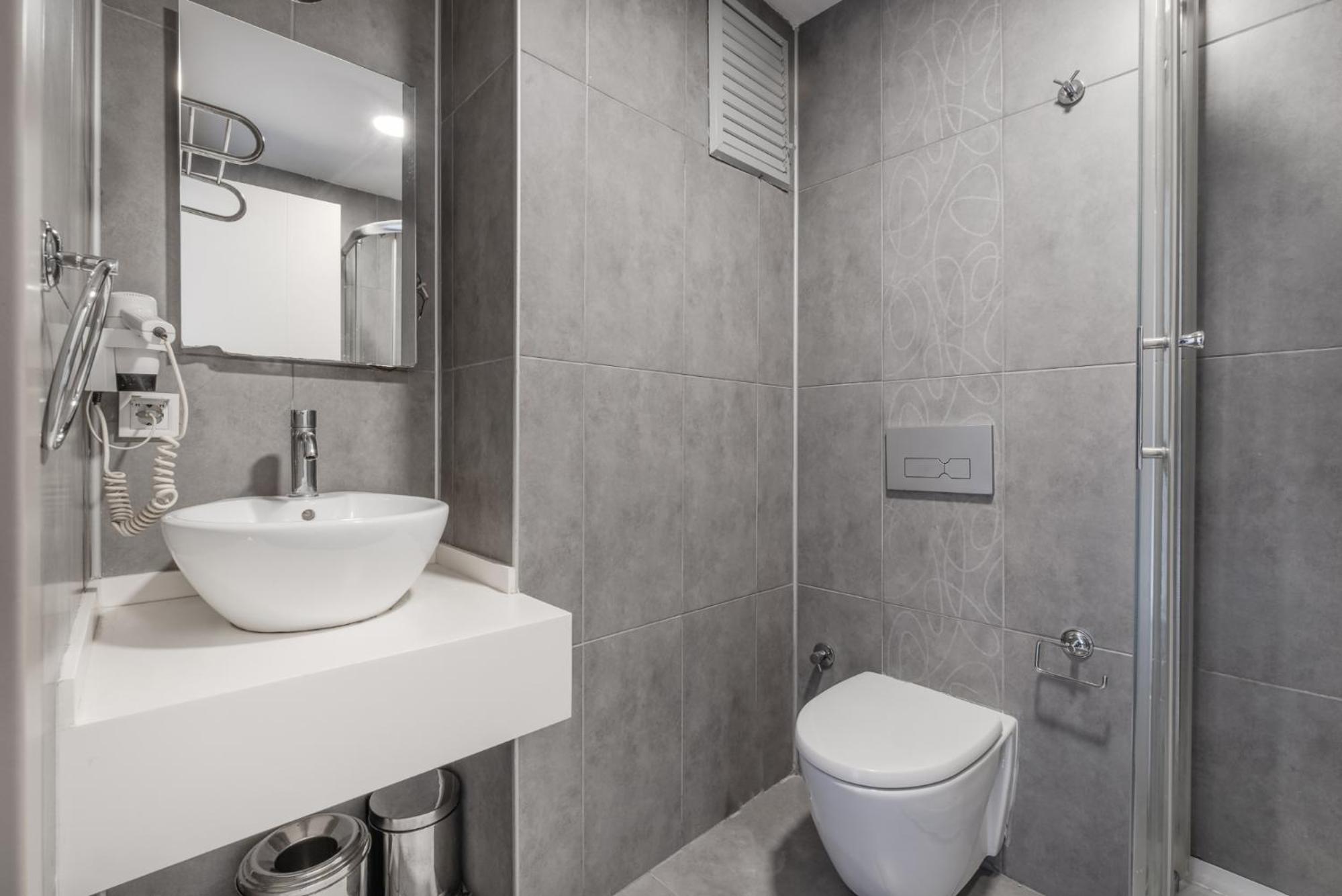 Prime Suites Apart and Residence