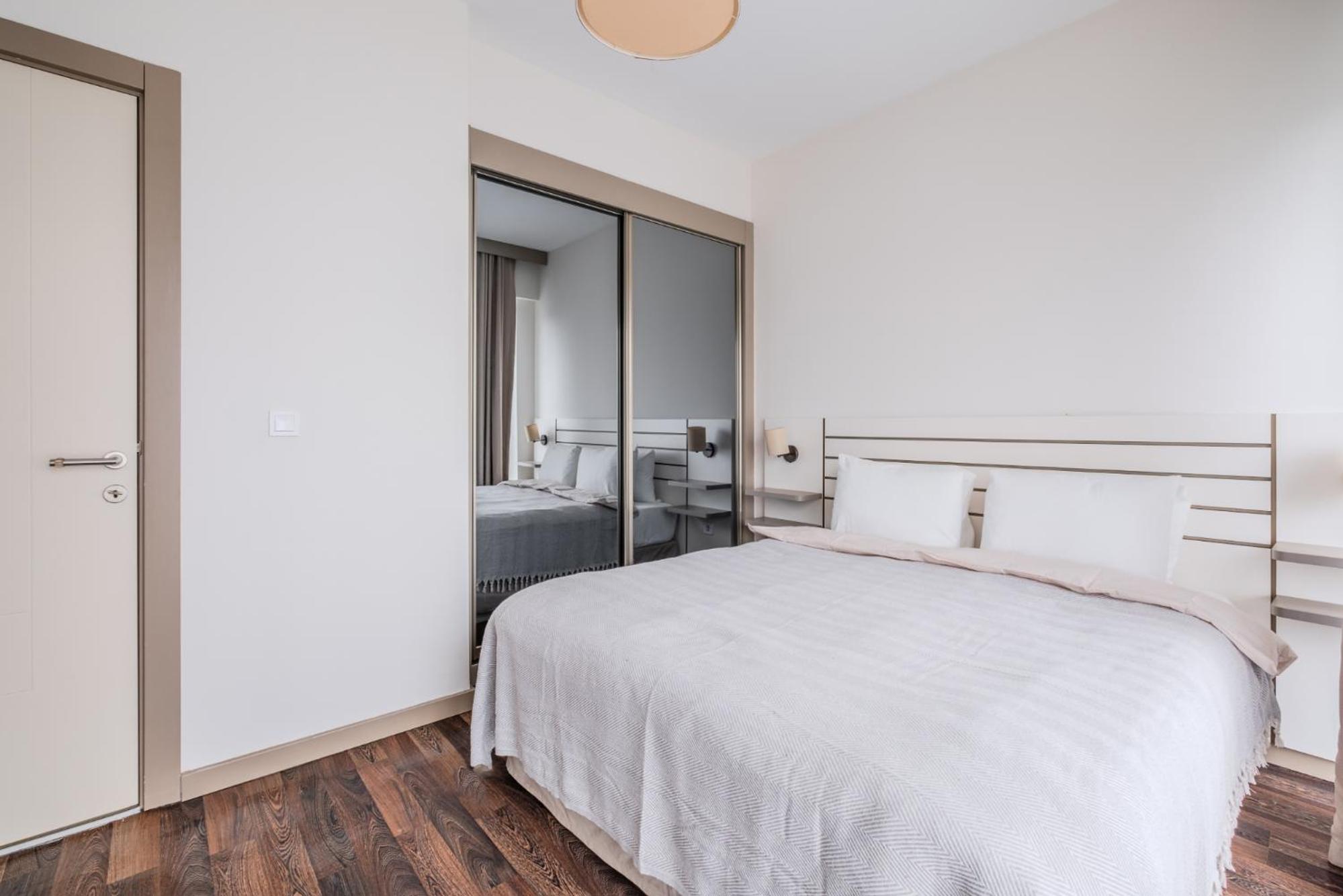 Prime Suites Apart and Residence