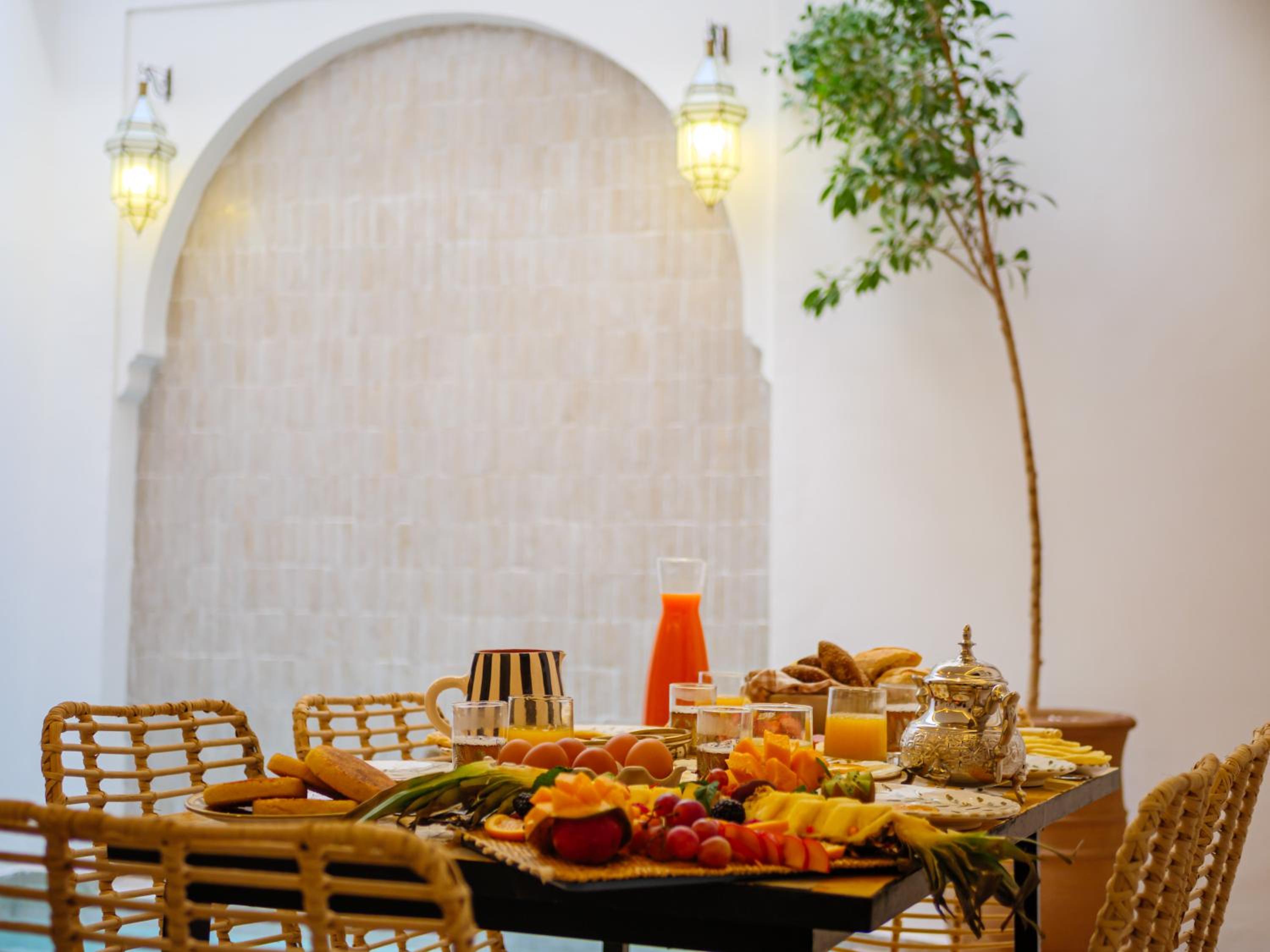 dining