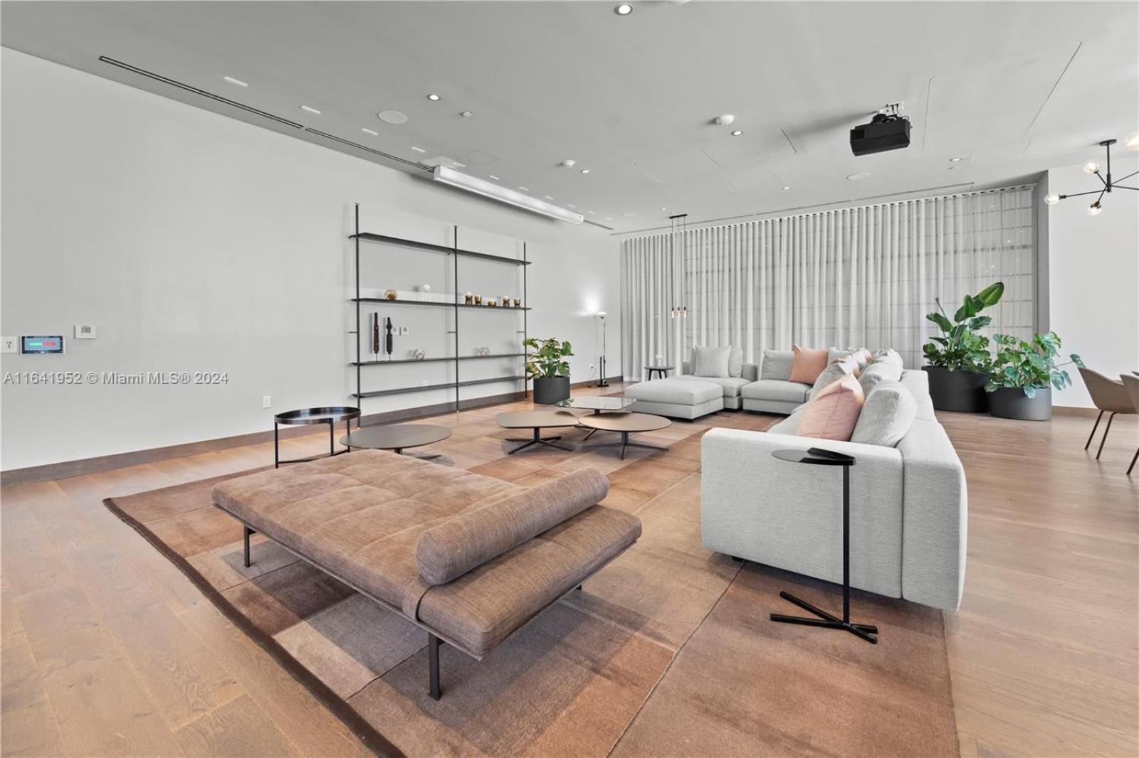 La Terrasse by VIAC - Luxury Bay View Studio with Balcony 29th Floor Miami