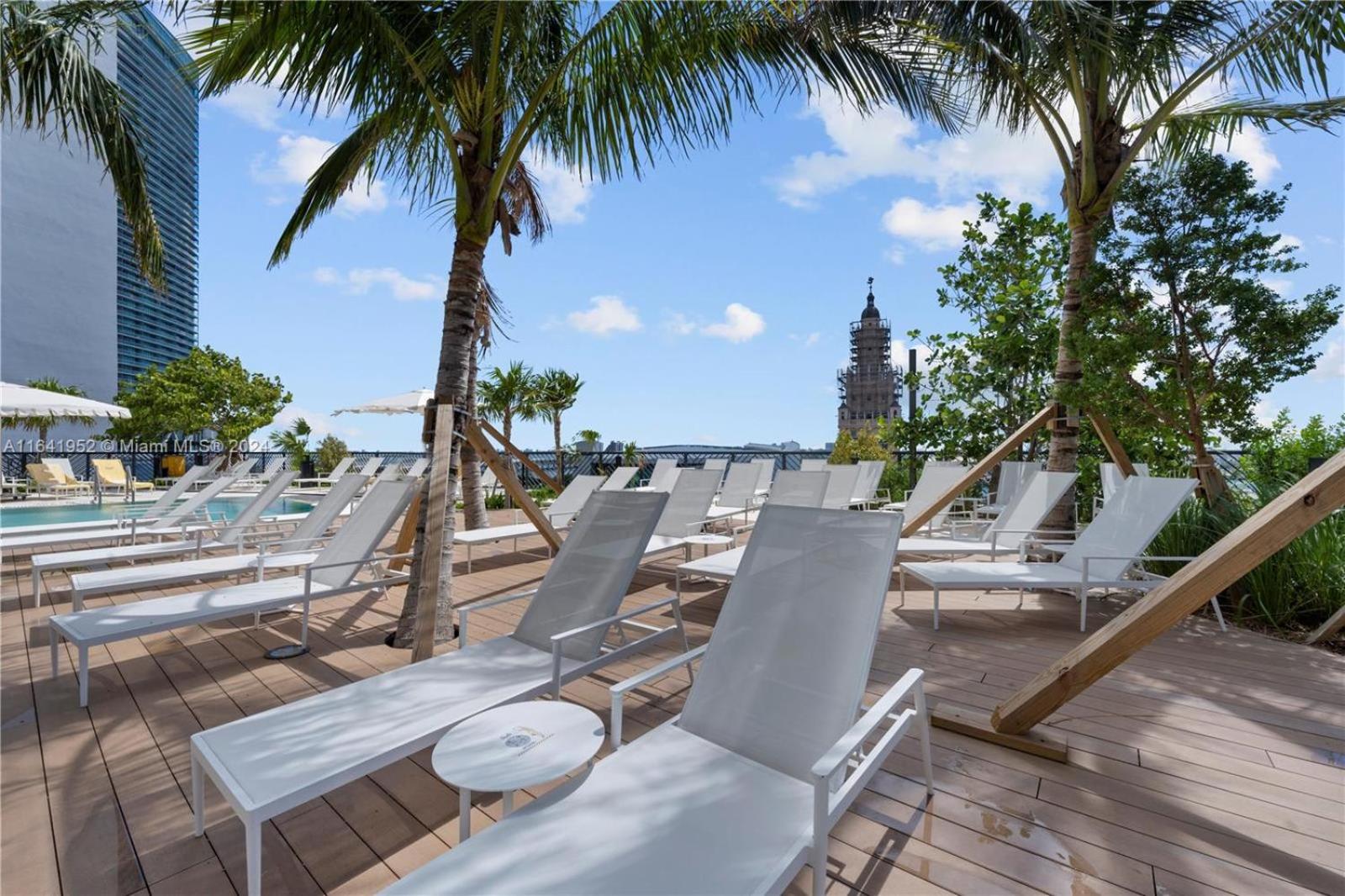 La Terrasse by VIAC - Luxury Bay View Studio with Balcony 29th Floor Miami