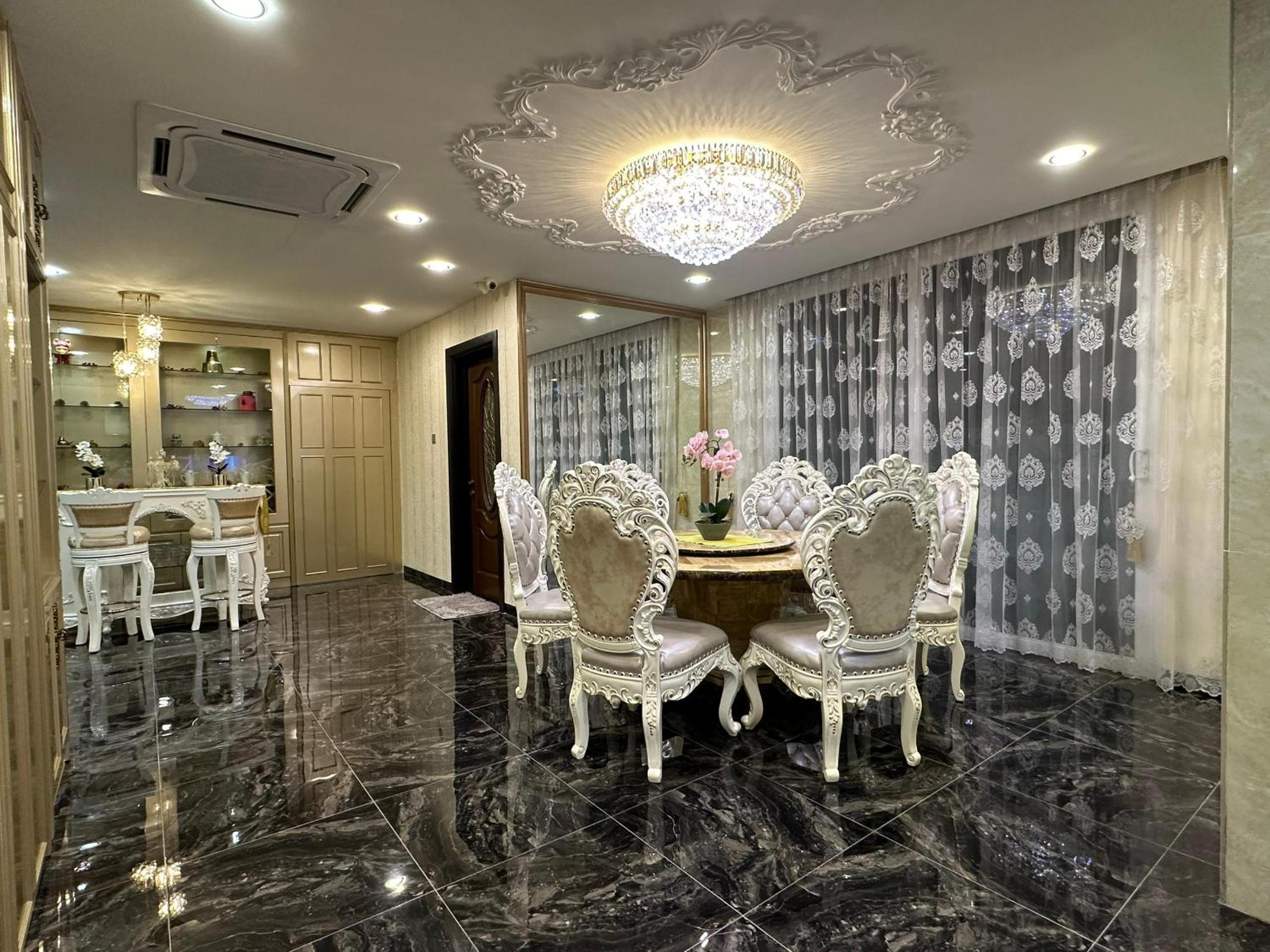 Melodies Castle Homestay