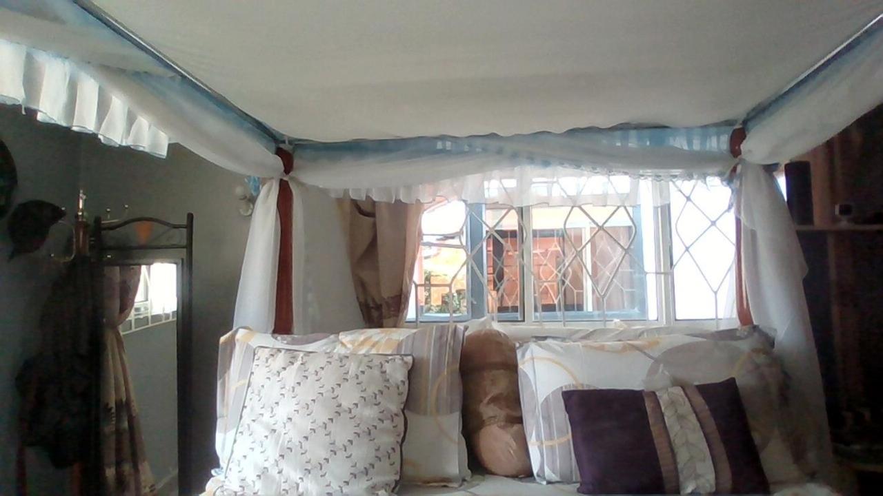 Photo 43