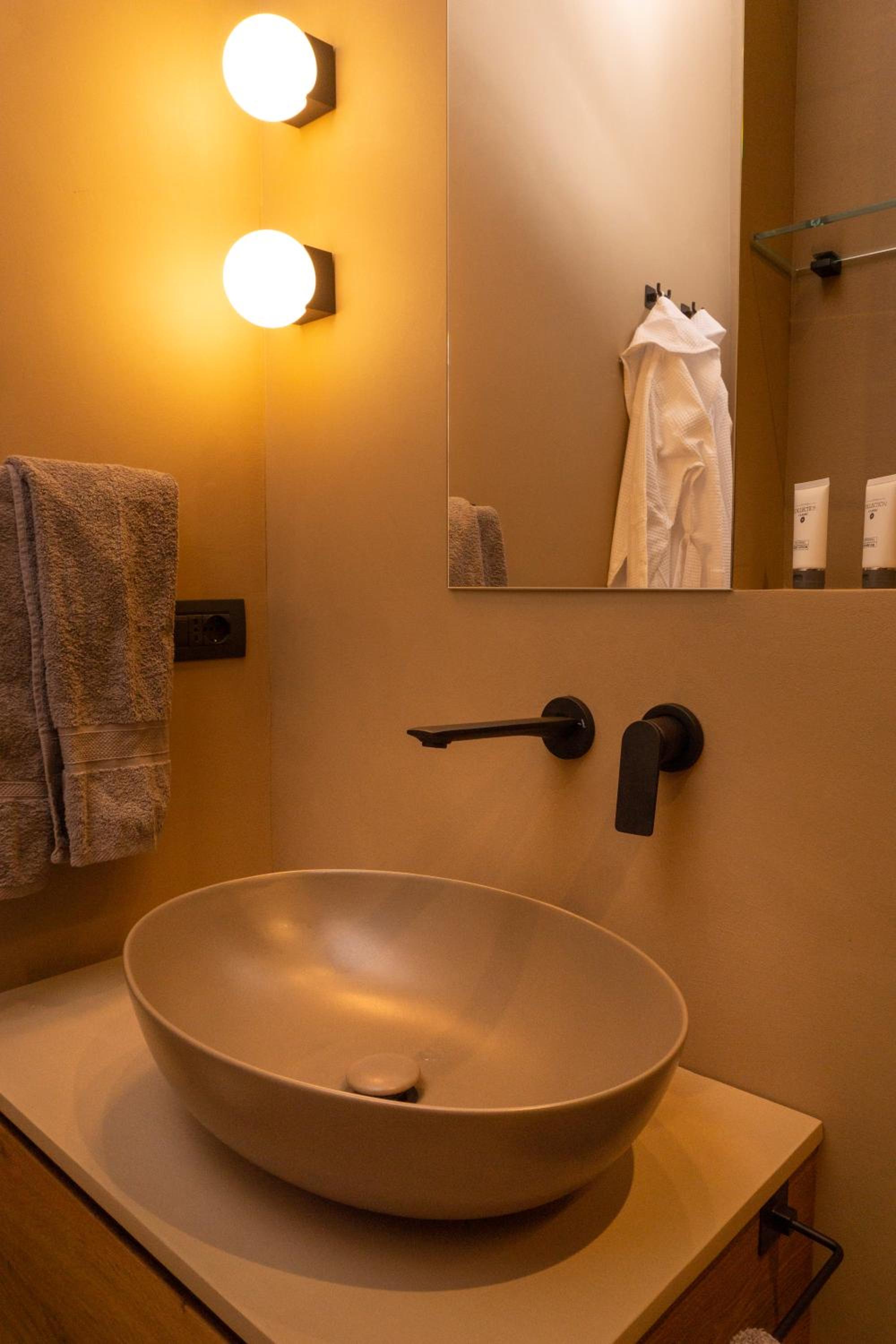 Exclusive apartments piazza di spagna 32